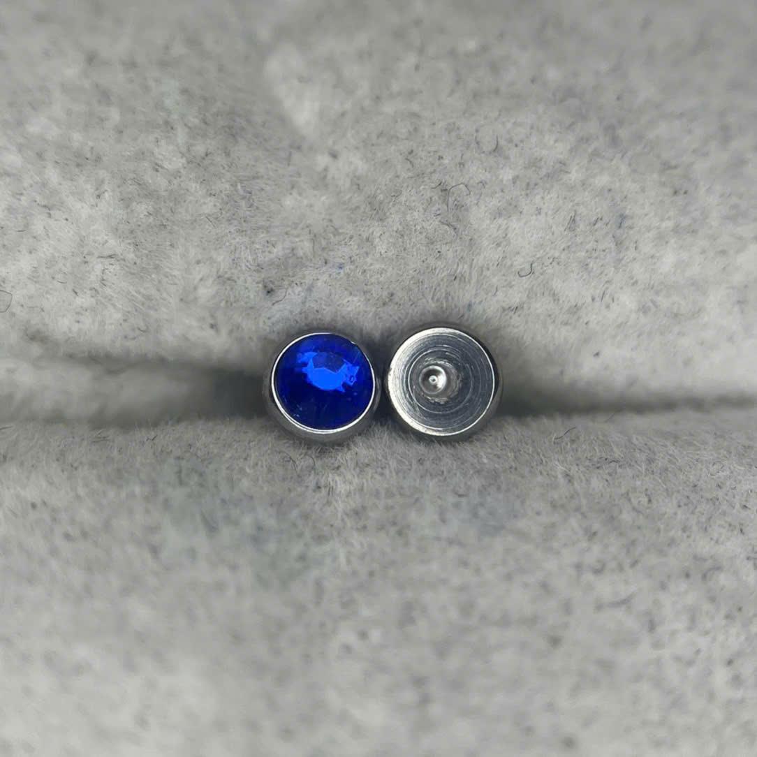 Charm cấy thép y tế xanh đậm size 4 thân 1.6._thumbnail_2