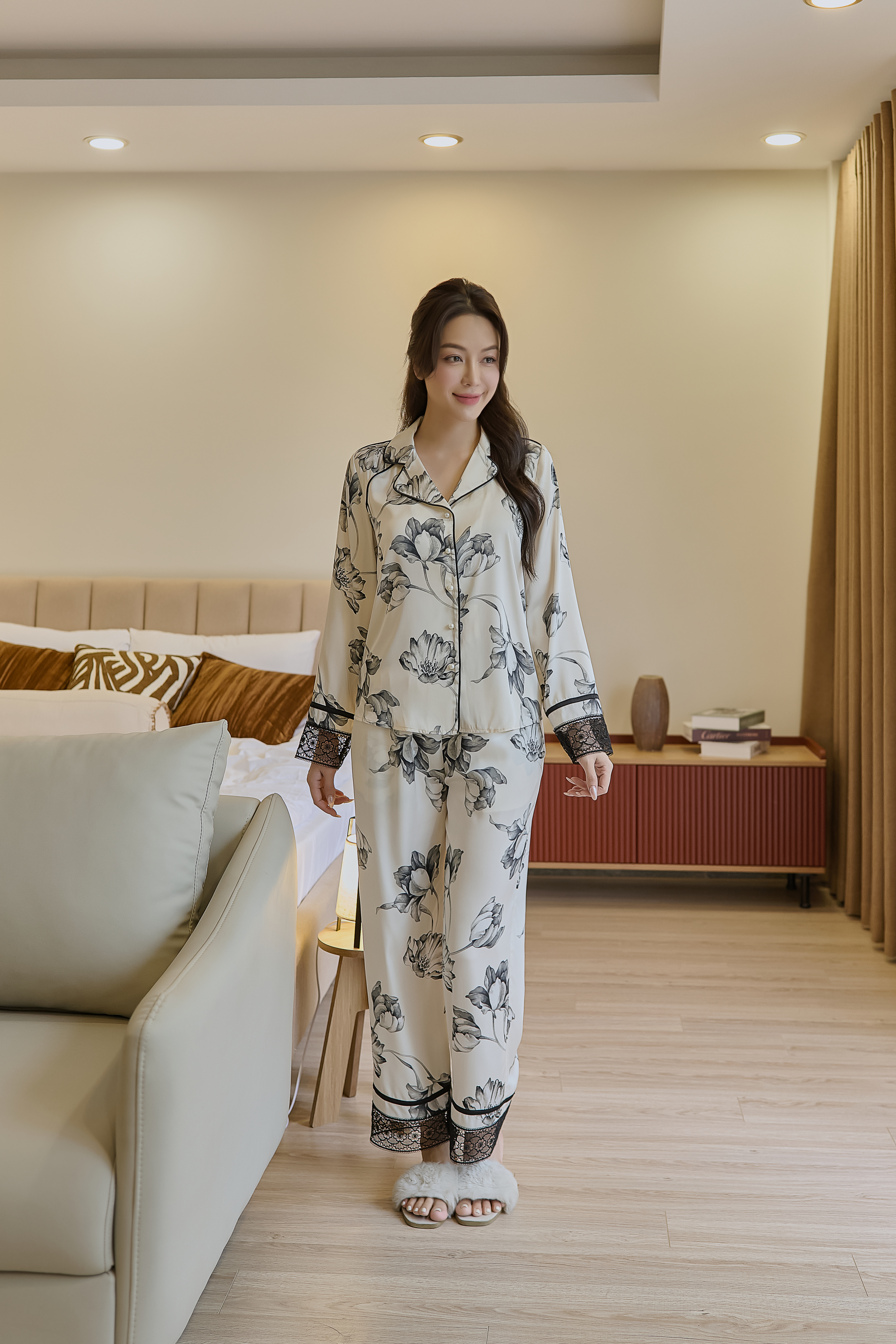 Bộ lụa áo dài tay, quần dài BN554