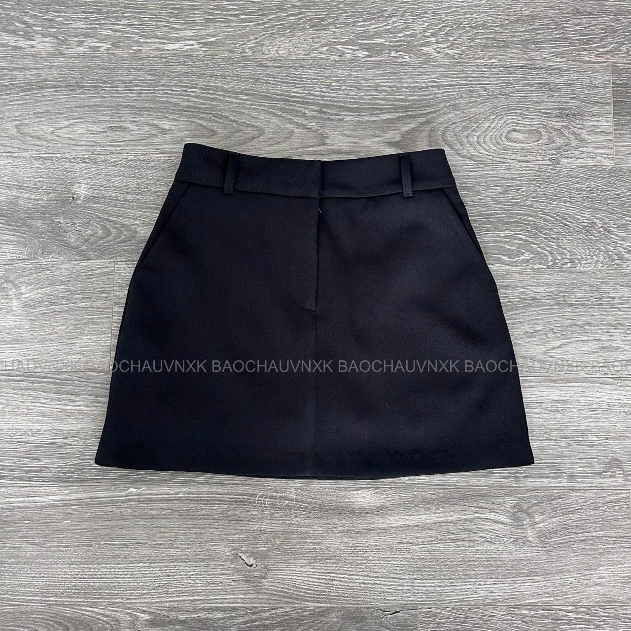 SALE U188 CHÂN VÁY NGẮN ĐEN_thumbnail_3