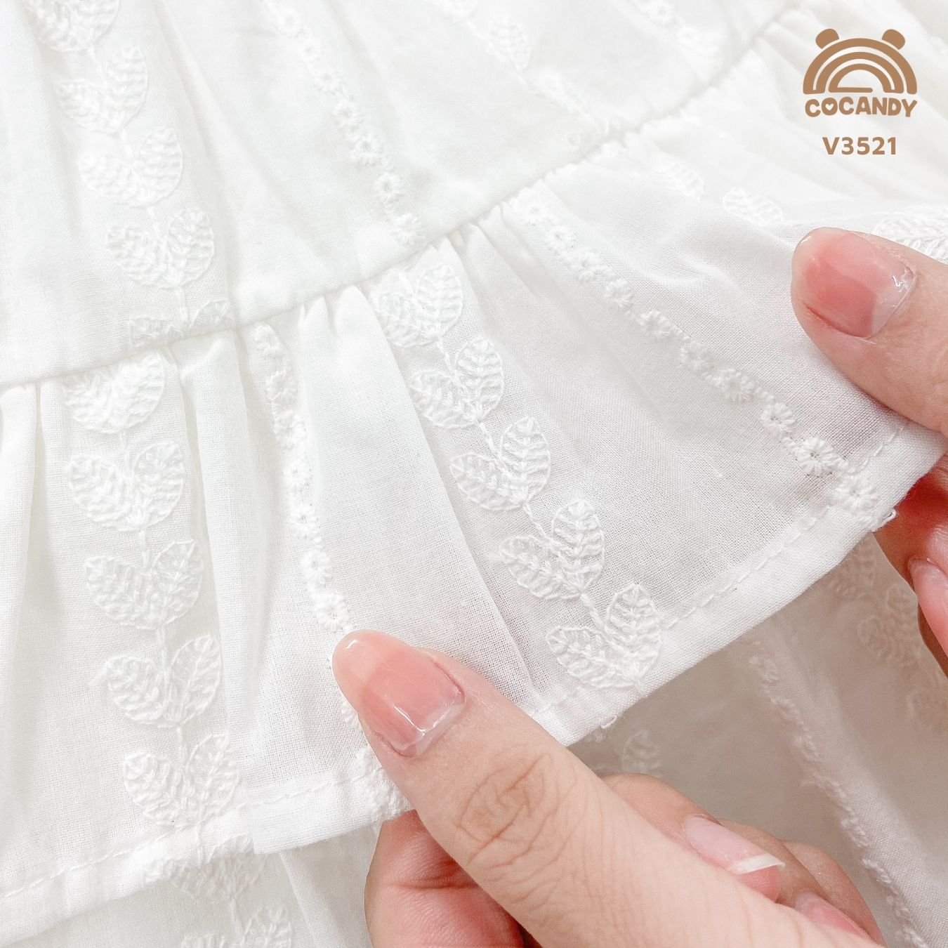 Chân váy TRẮNG 2 tầng họa tiết chìm_thumbnail_5