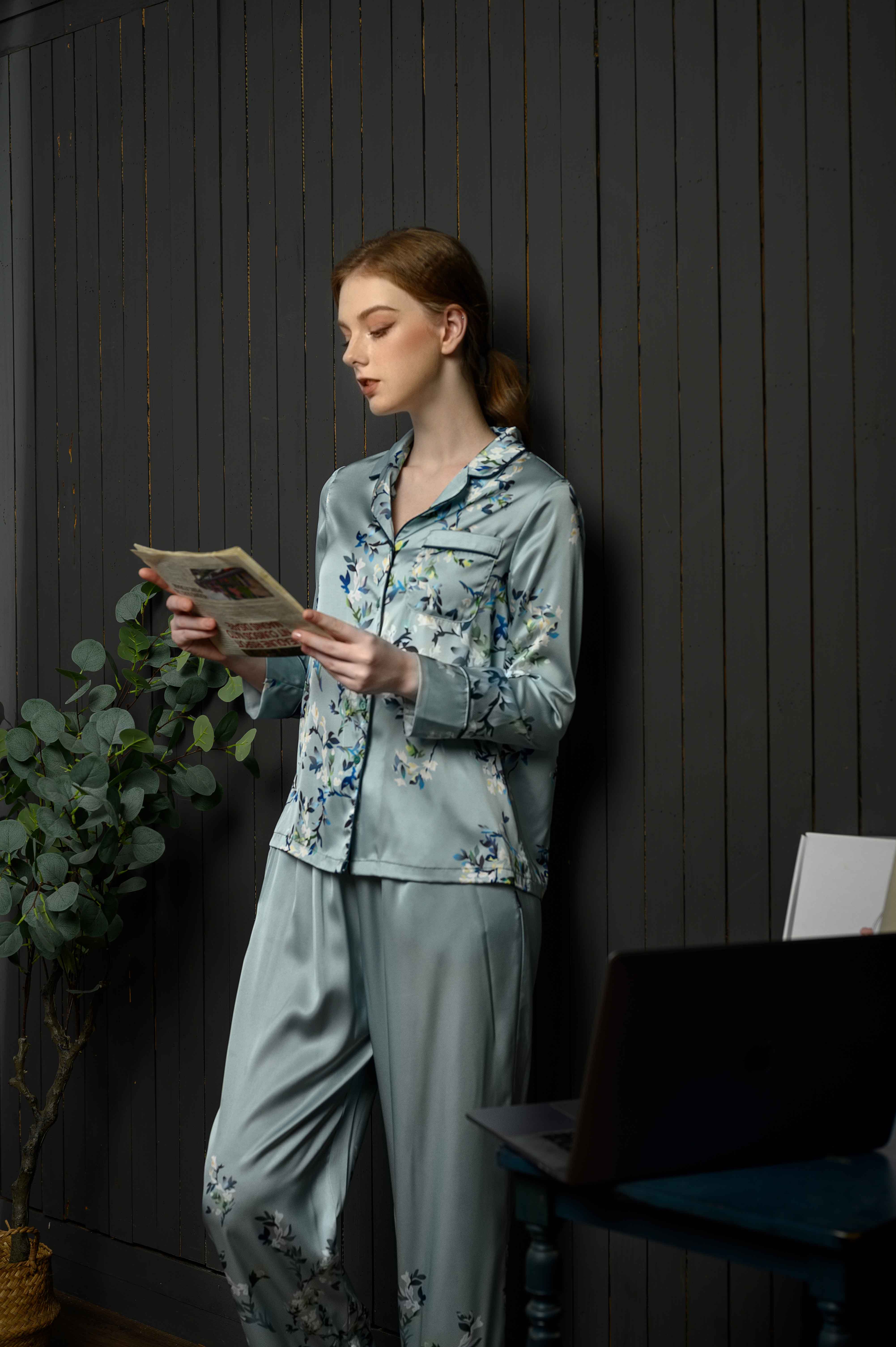 Bộ lụa xanh họa tiết dài tay_thumbnail_2