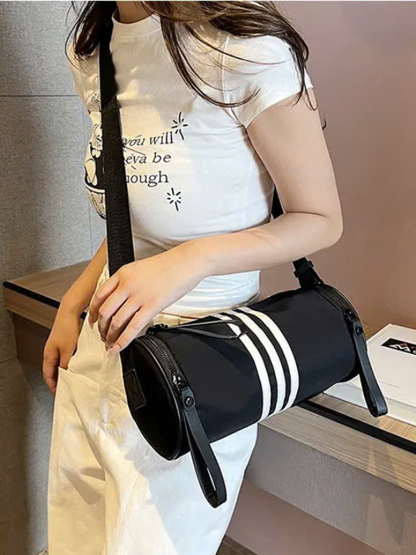 Túi Trống Thể Thao Tập Gym Yoga Nữ - Túi Trống Đeo Chéo Phối 3 Sọc Style HQ, Chất Dù Thể Thao Cao Cấp, Chống Nước_thumbnail_7