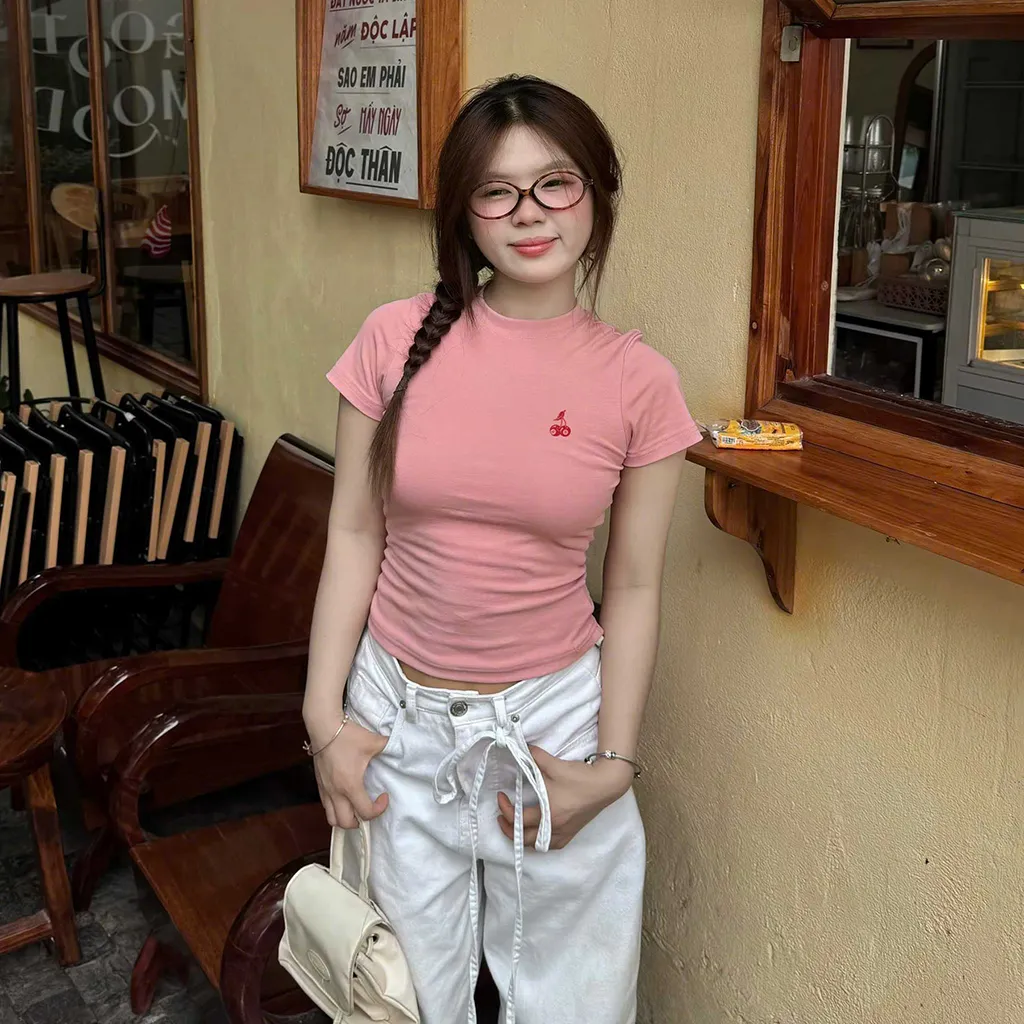 Áo baby tee nữ ôm body Beezy vải visco thoáng mát mềm mại basic dễ phối đồ 3023_thumbnail_2