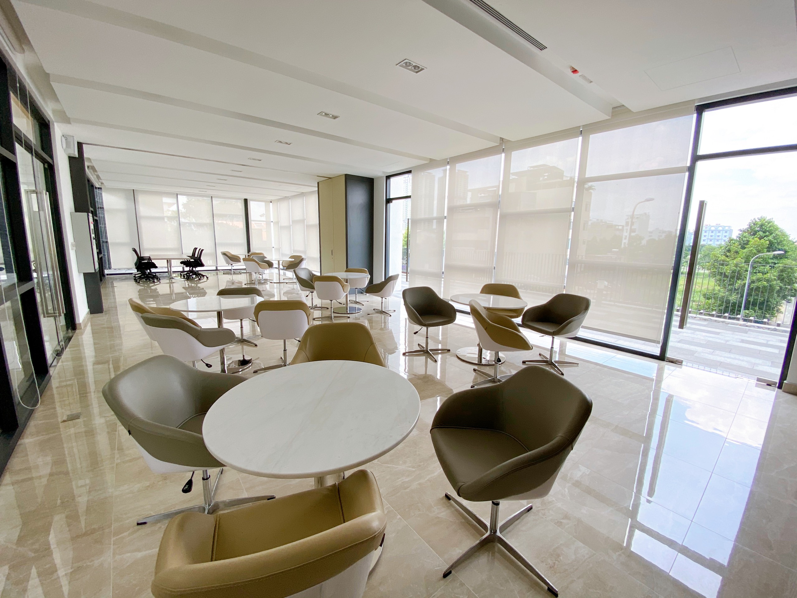 Bán căn góc 3PN chỉ 7,6 tỷ bao gồm 5% ra sổ_thumbnail_1