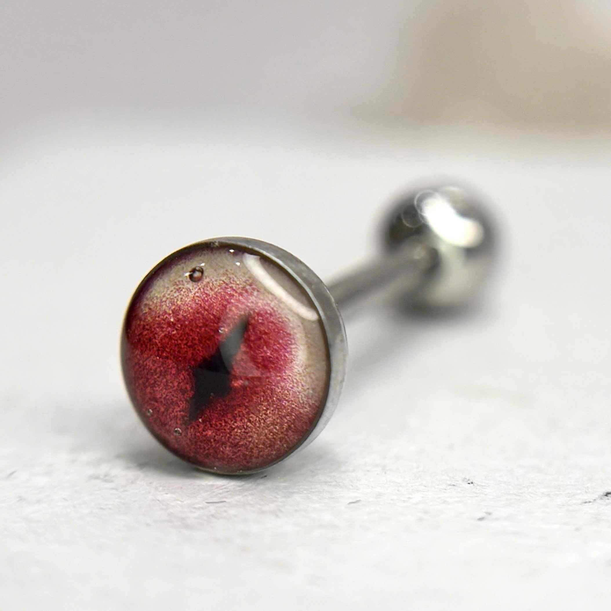 Khuyên lưỡi mắt đỏ_thumbnail_2