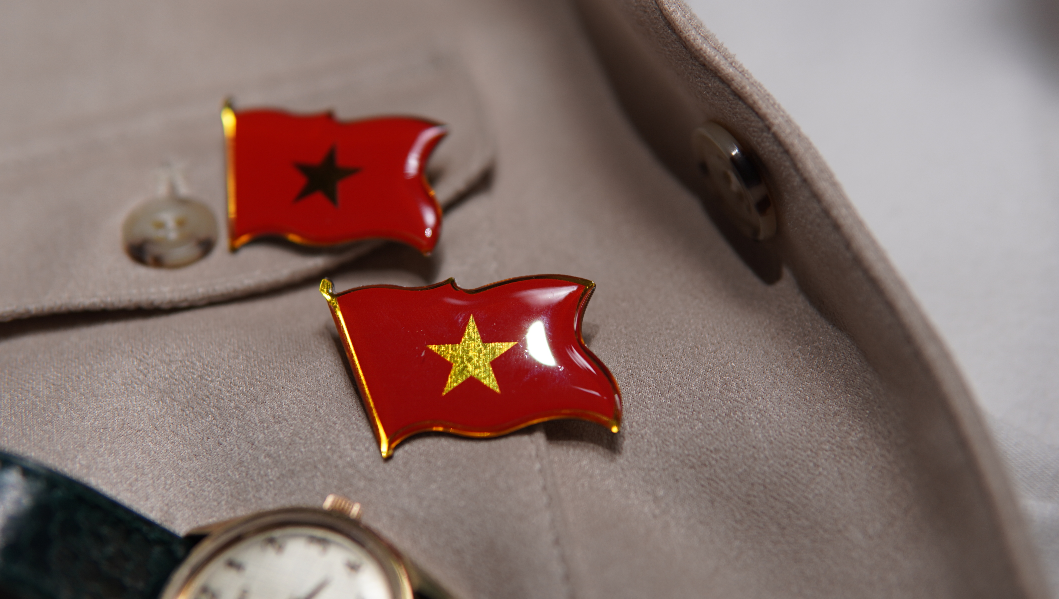 Ghim Cài Áo Việt Nam_thumbnail_5