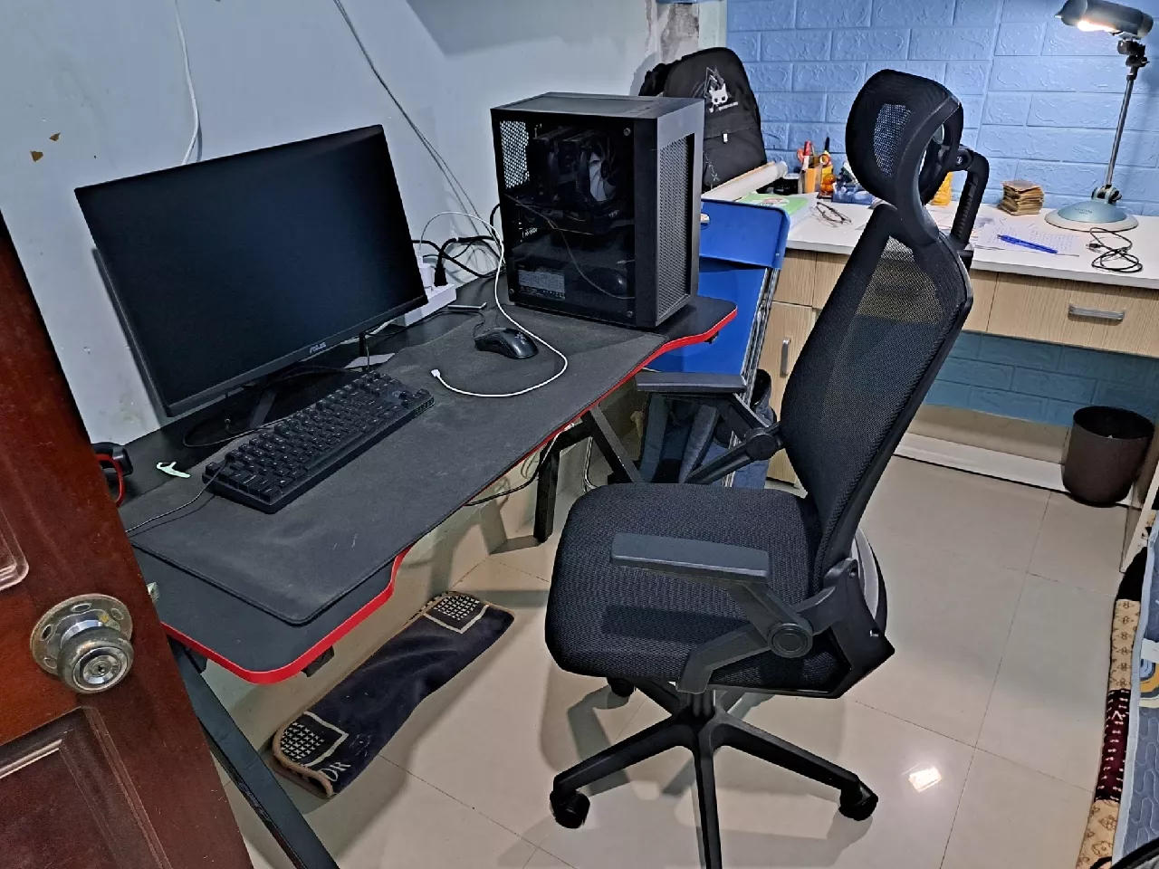 Trải Nghiệm Ghế Công Thái Học Leexo S04 (LX04)