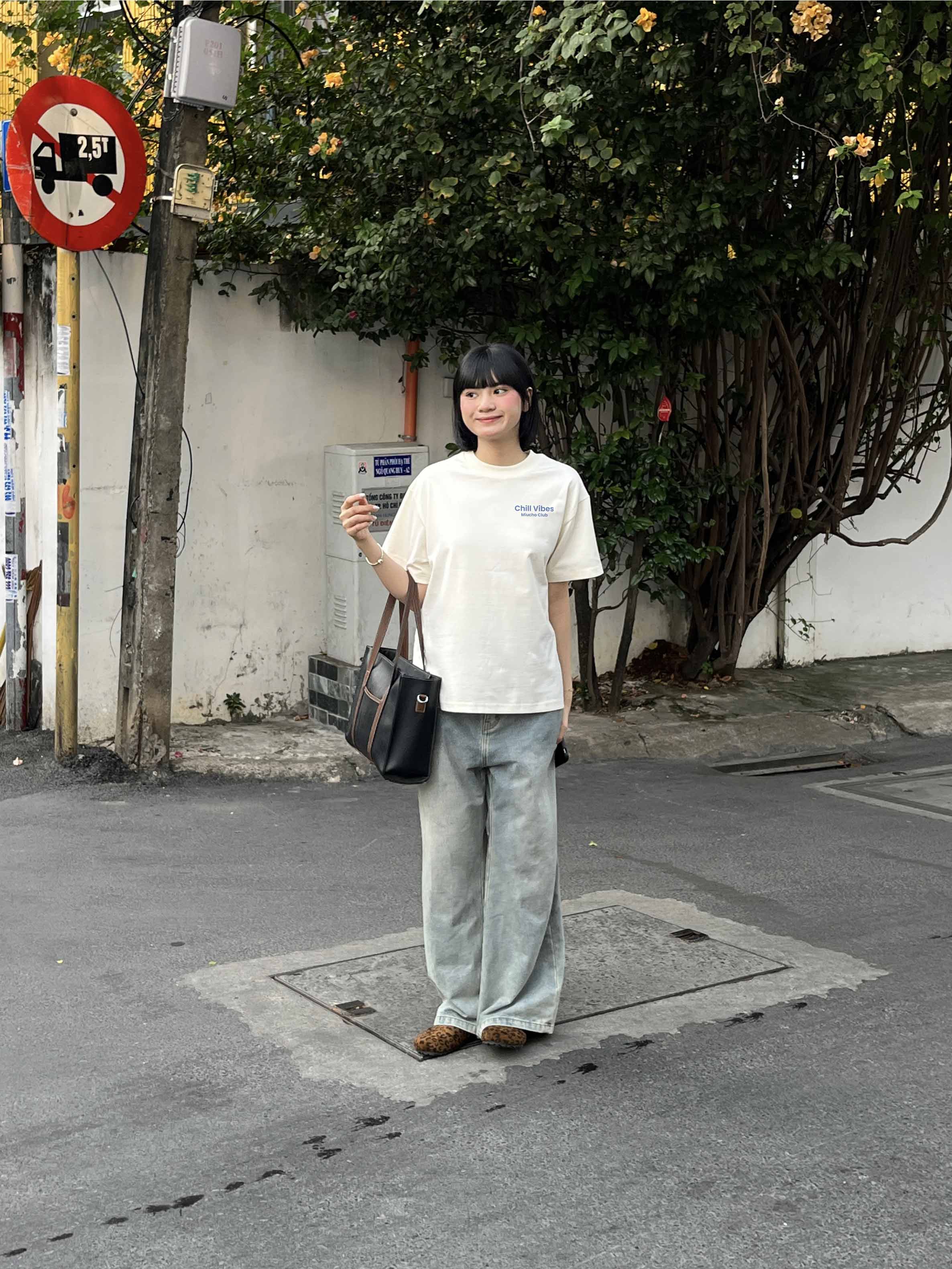 Áo thun boxy chill vibes AXD2435 Miucho cổ tròn vải cotton 2c 250gsm đứng form in mix_thumbnail_6