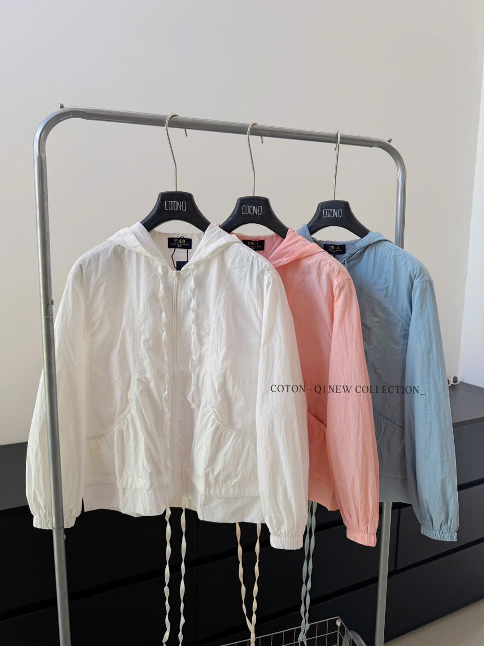 Áo khoác gió ( TRẮNG )_thumbnail_0