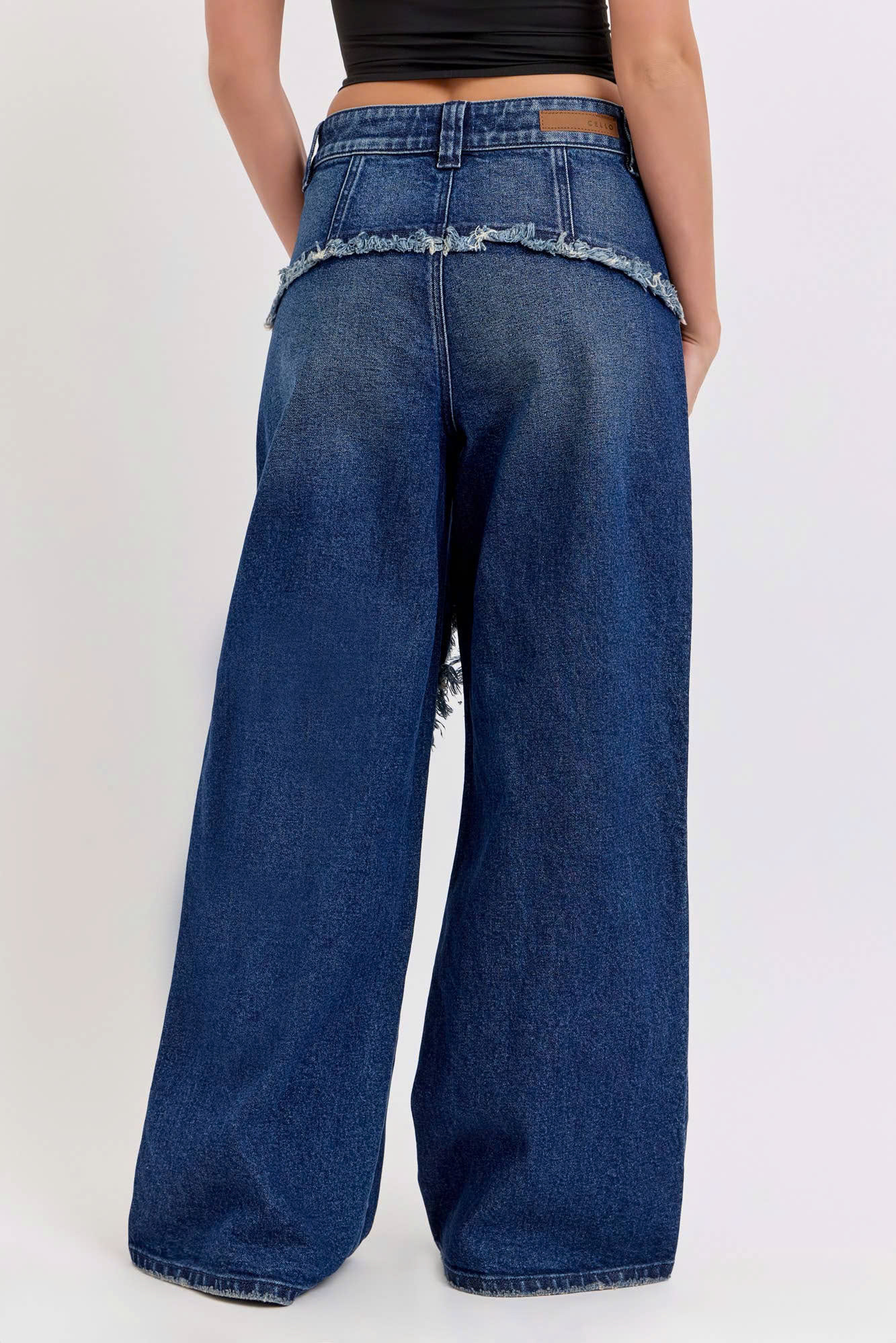 QJ110- Q. JEANS Ố RỘNG- TUA XÉO_thumbnail_7