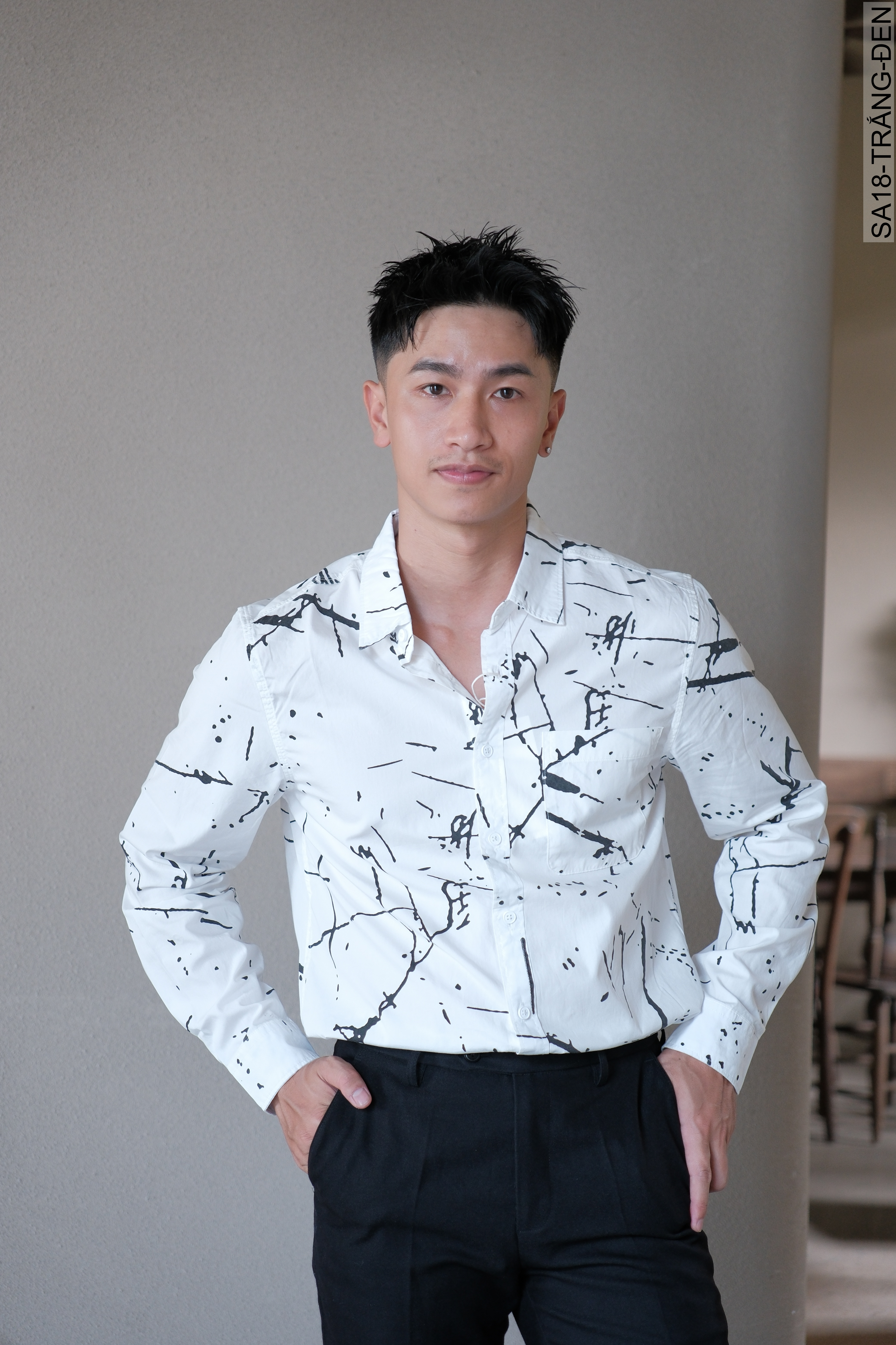 SA18 - Áo Sơ Mi Nam Tay Dài Phong Cách Nhật Bản In Hình Nghệ Thuật Dáng Rộng