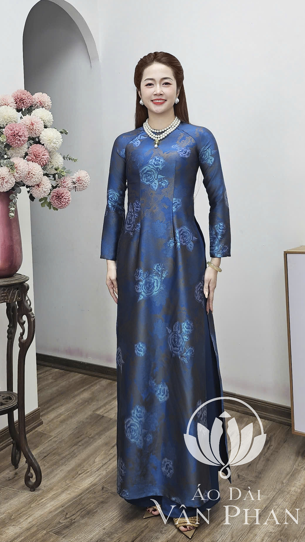 A3172 áo dài cổ khít tay dài lụa dubai titan màu xanh cổ vịt_thumbnail_1