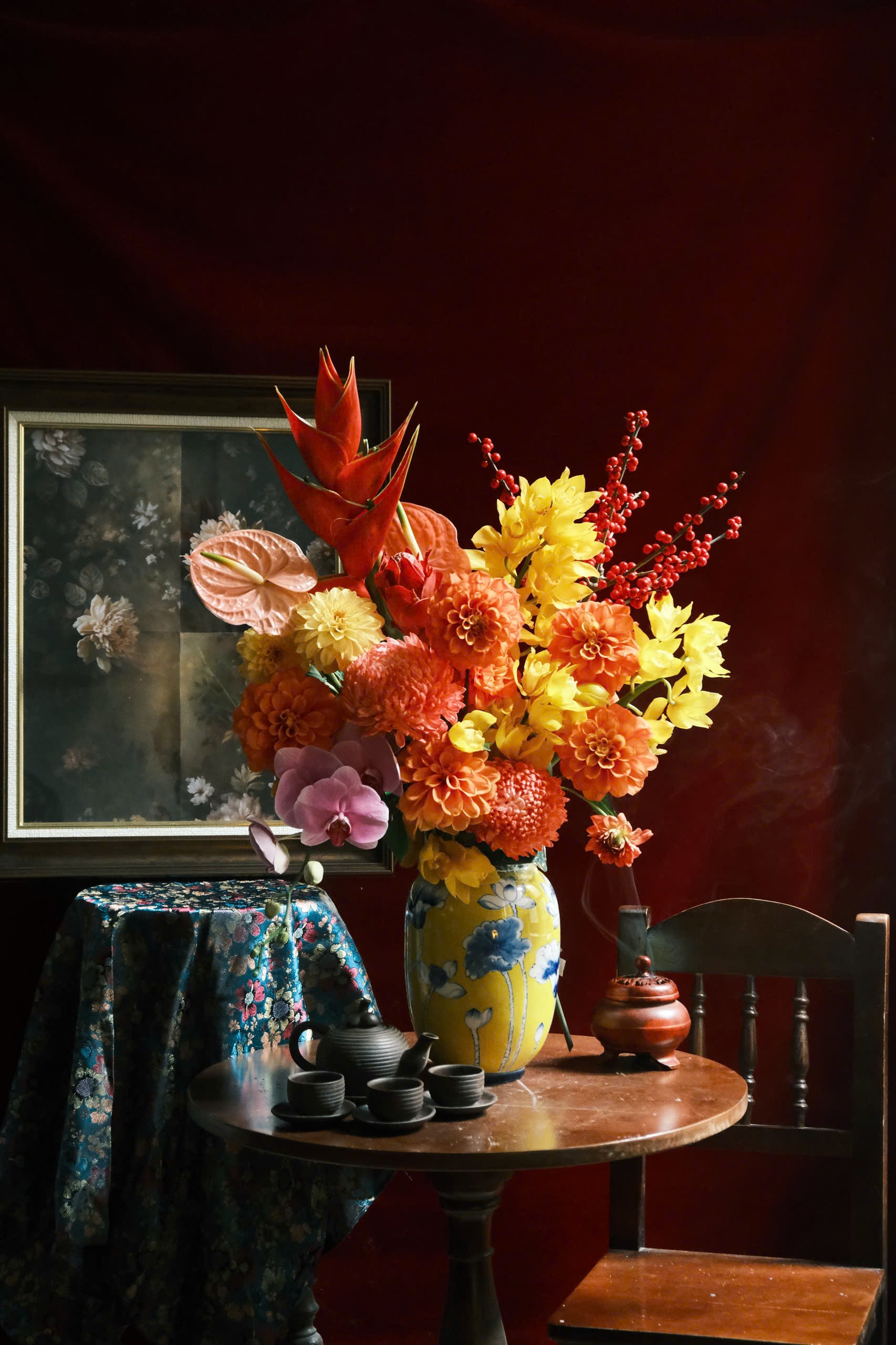 Bình hoa Xuân Hòa Cát Tường