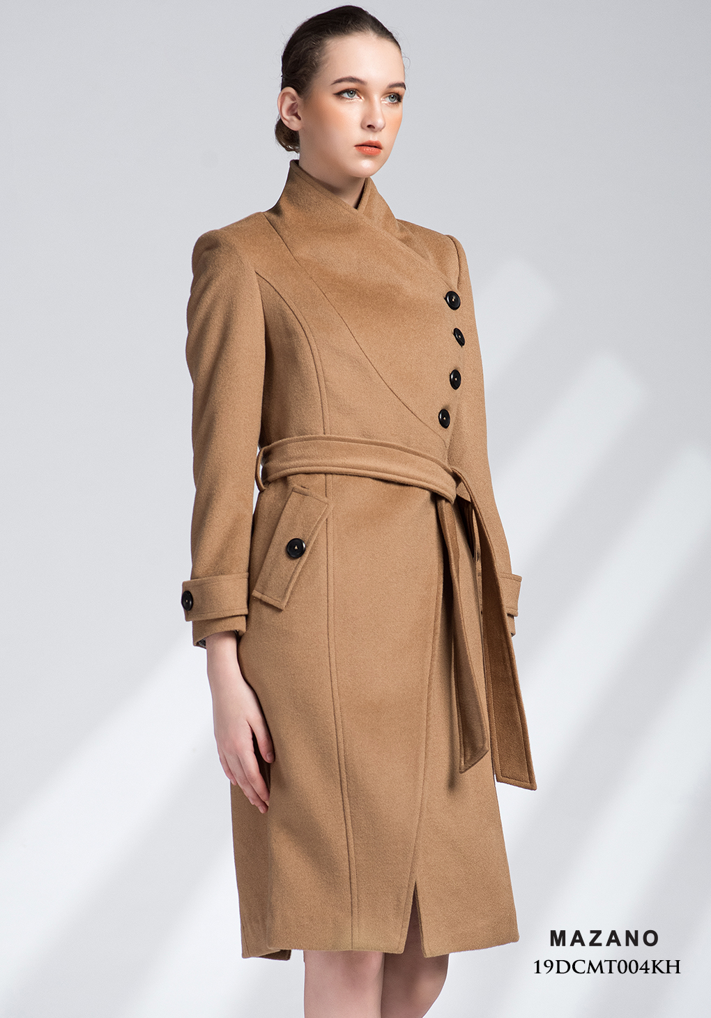 Măng tô nâu vạt chéo thắt đai_thumbnail_2