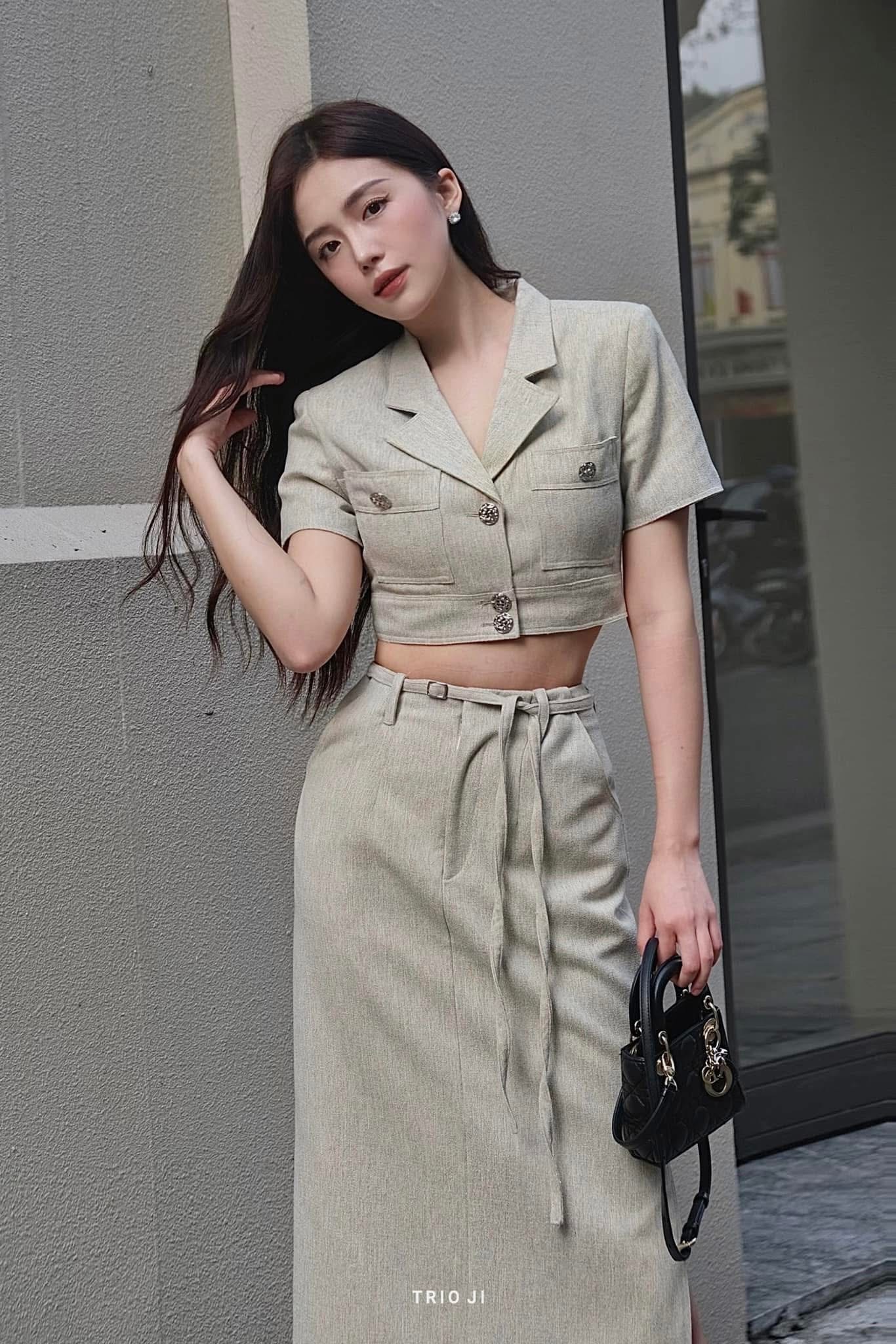 TRISHA Top_thumbnail_2