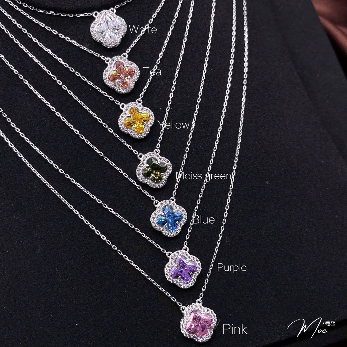 D269 - Dây chuyền cỏ 4 lá đá tự nhiên