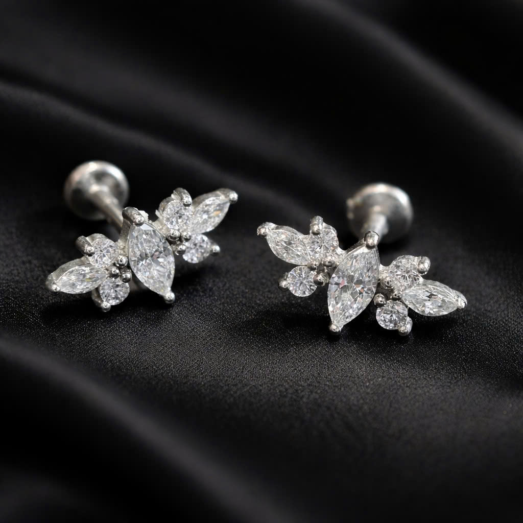 Khuyên kiểu 3 lá kẹp đá giữa dẹt