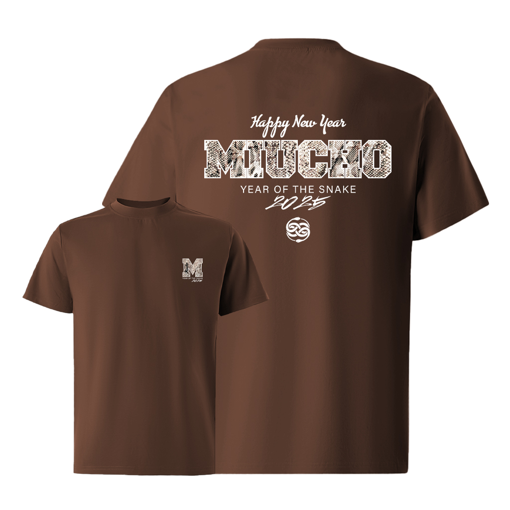 Áo phông tết form rộng cổ tròn vải cotton 4c co giãn thoáng mát 1825 Miucho Iconic in typography_thumbnail_9