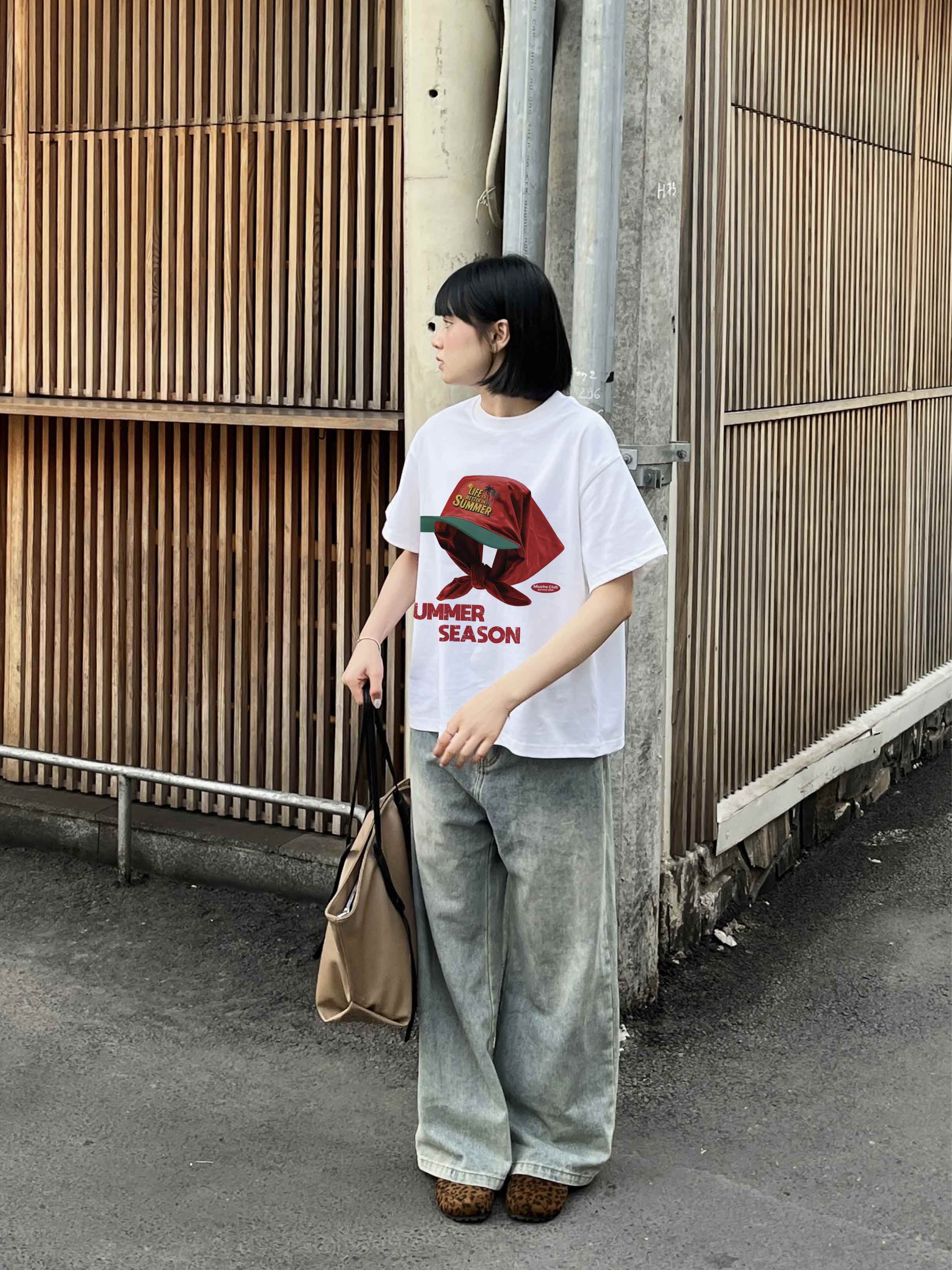 Áo thun boxy summer season 2123 Miucho cổ tròn vải cotton 2c 250gsm đứng form in mix_thumbnail_4