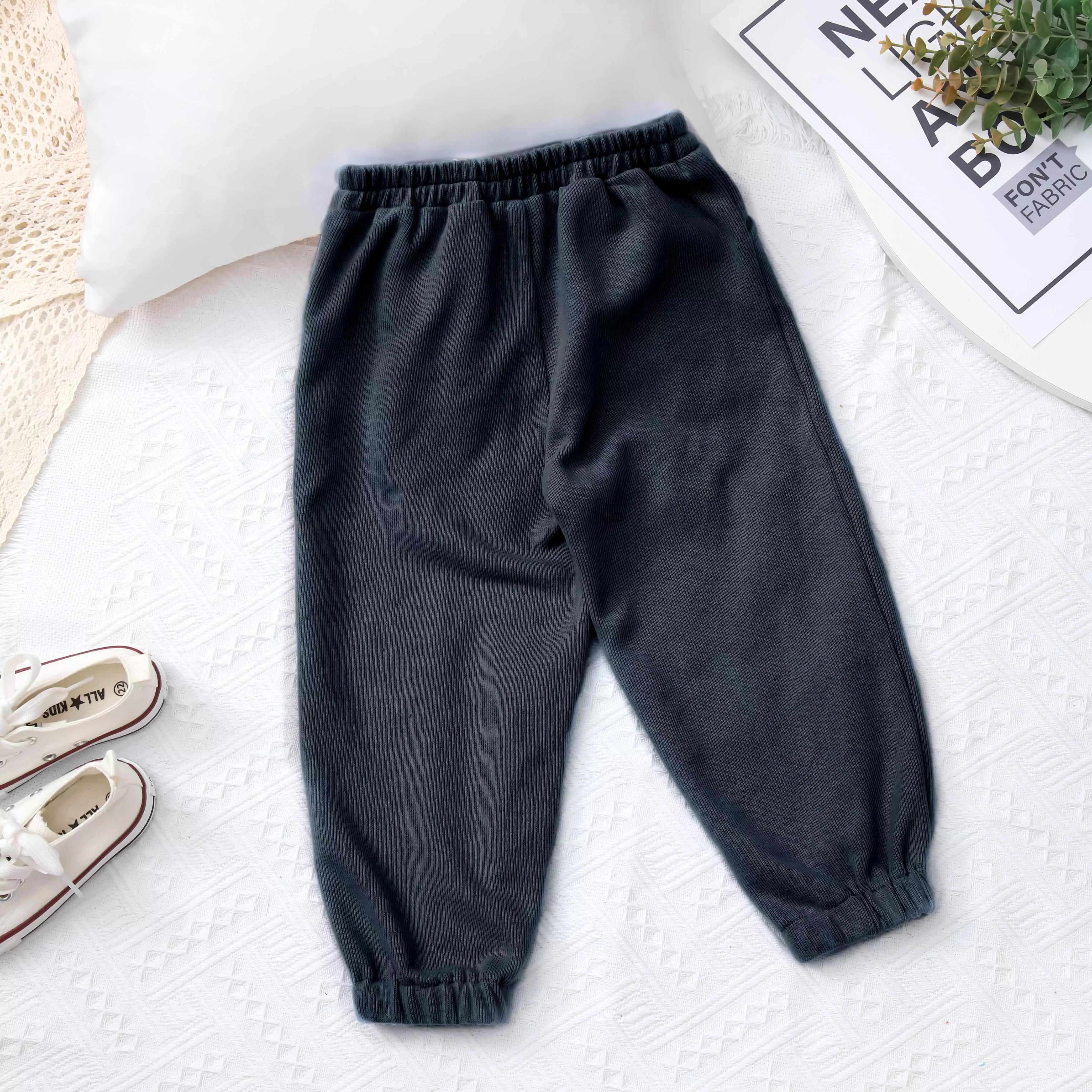 Quần bé trai gập ly trước_thumbnail_6