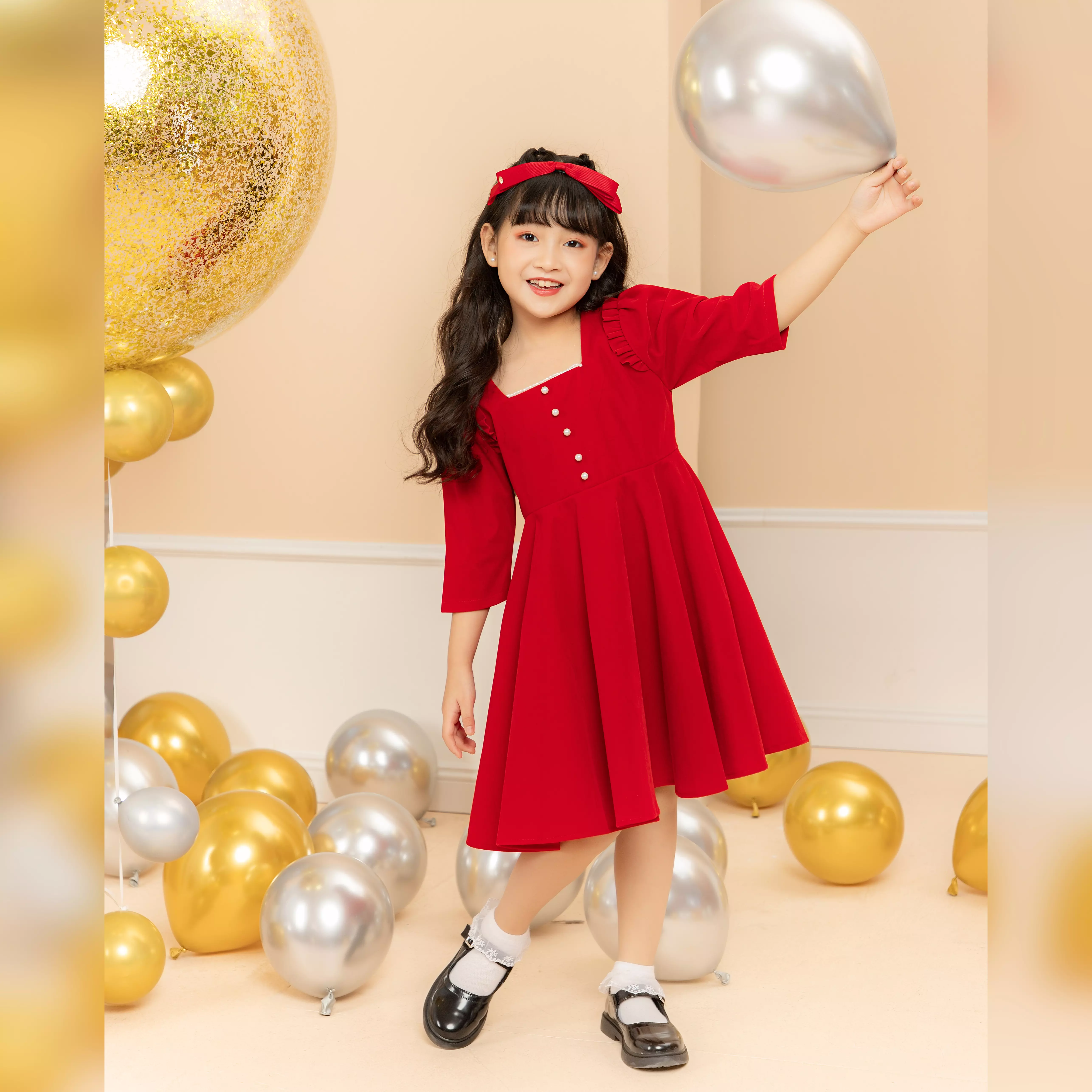 Váy nhung cổ vuông đính ngọc_thumbnail_1