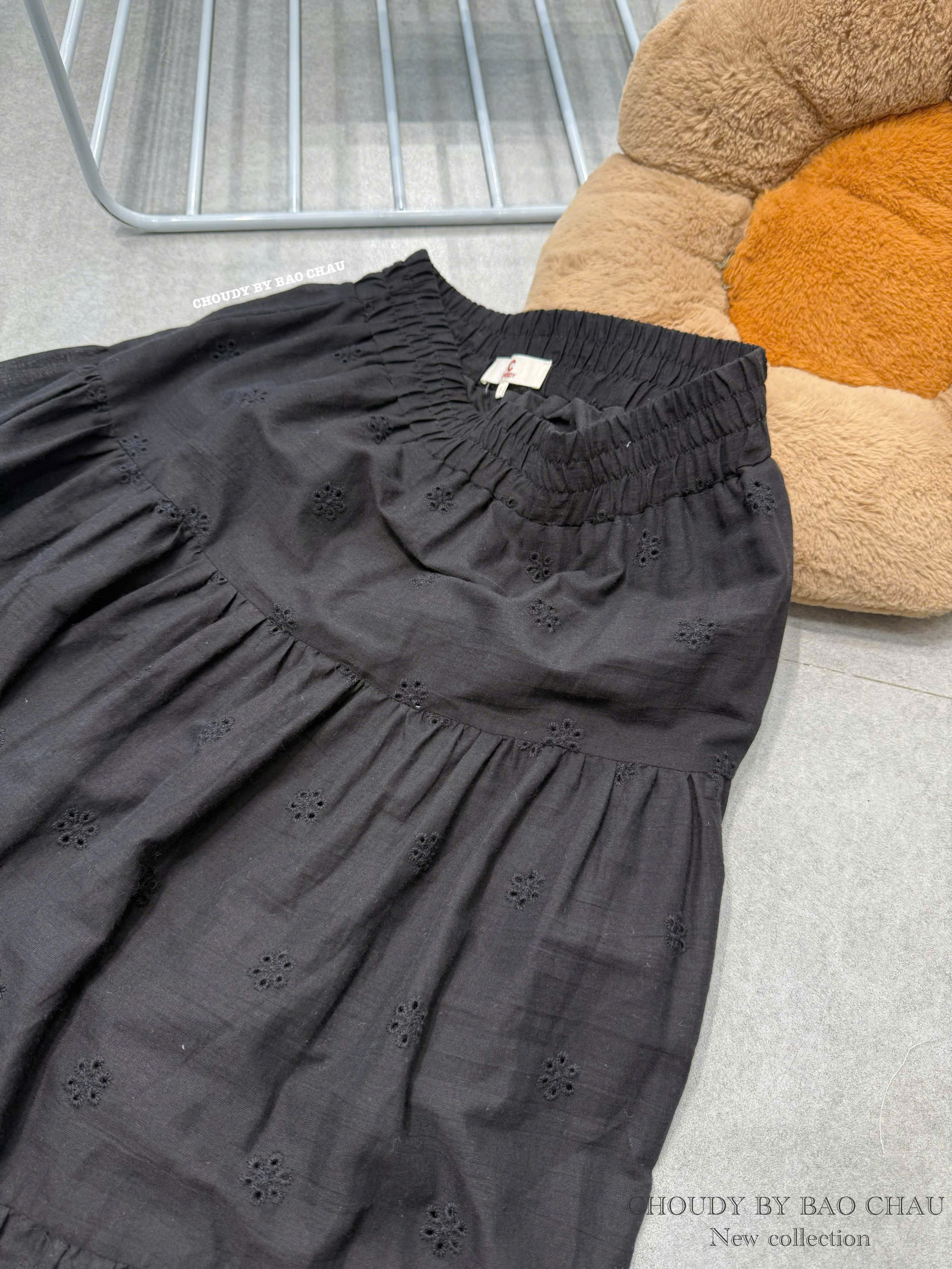 U209 CHÂN VÁY ĐEN_thumbnail_9