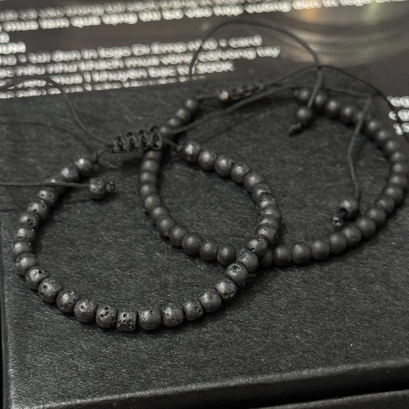 vòng tay đá đen than nhỏ dây rút_thumbnail_2