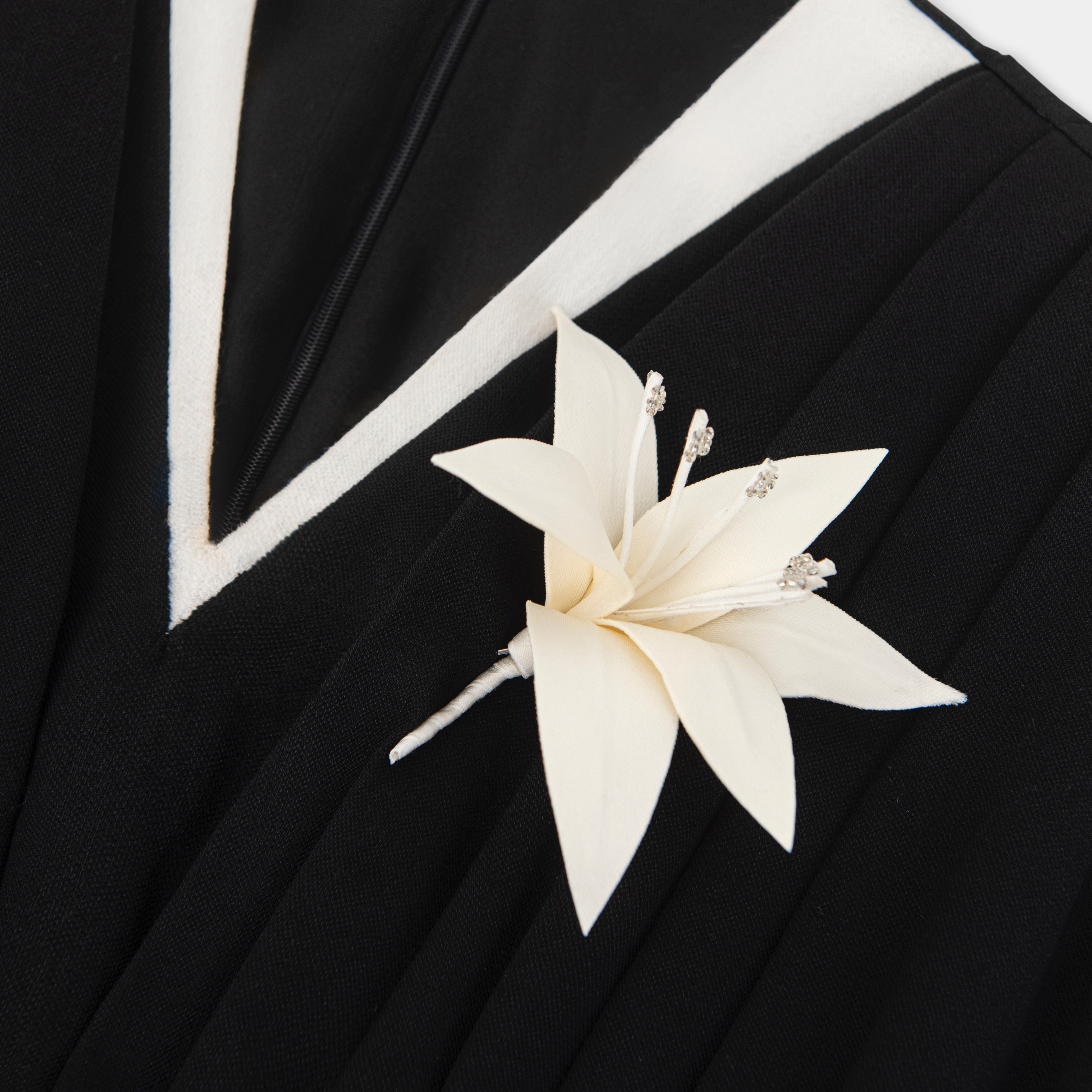 Black Tabi Dress_thumbnail_2