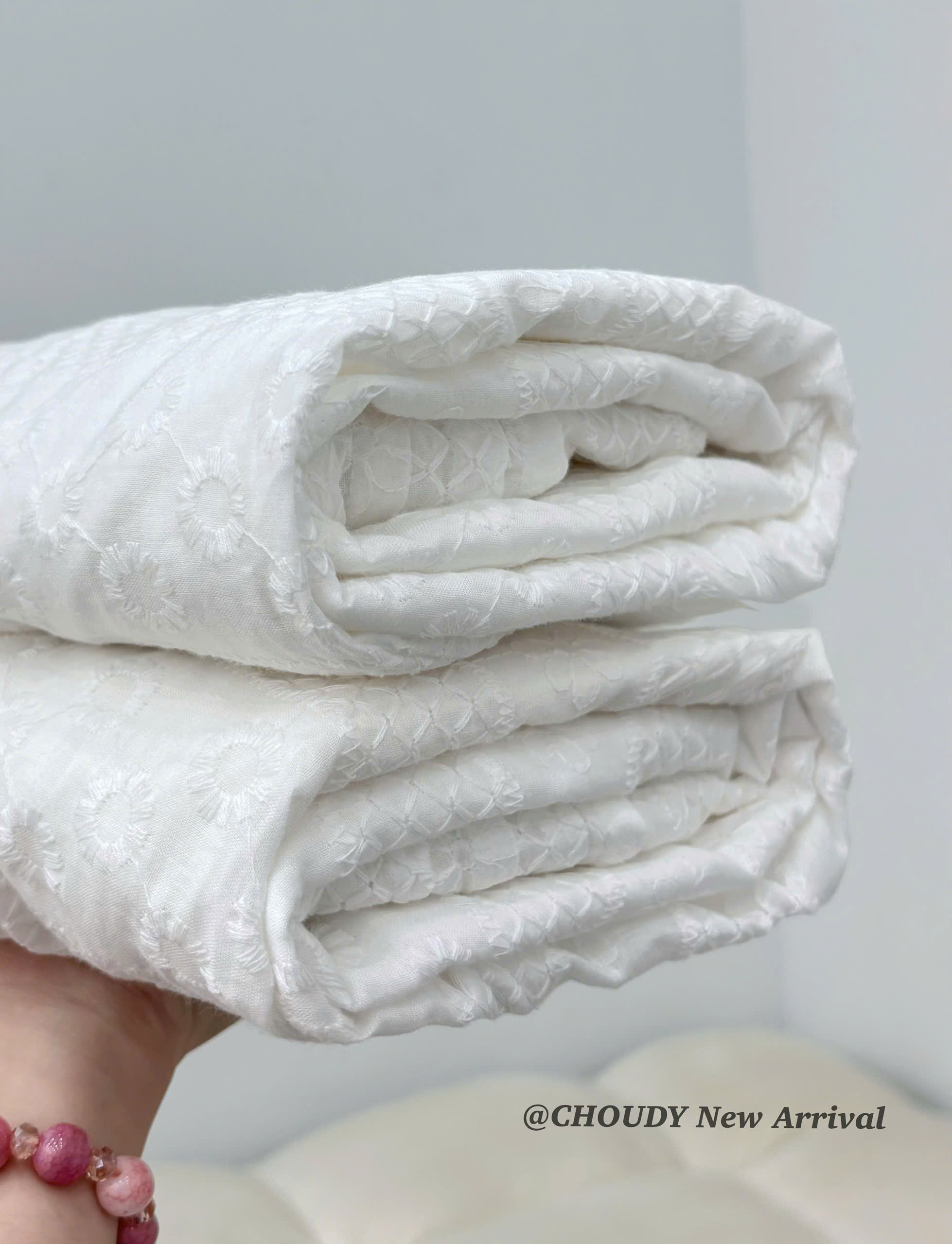 U575 QUẦN SUÔNG TRẮNG THÊU HOA_thumbnail_4