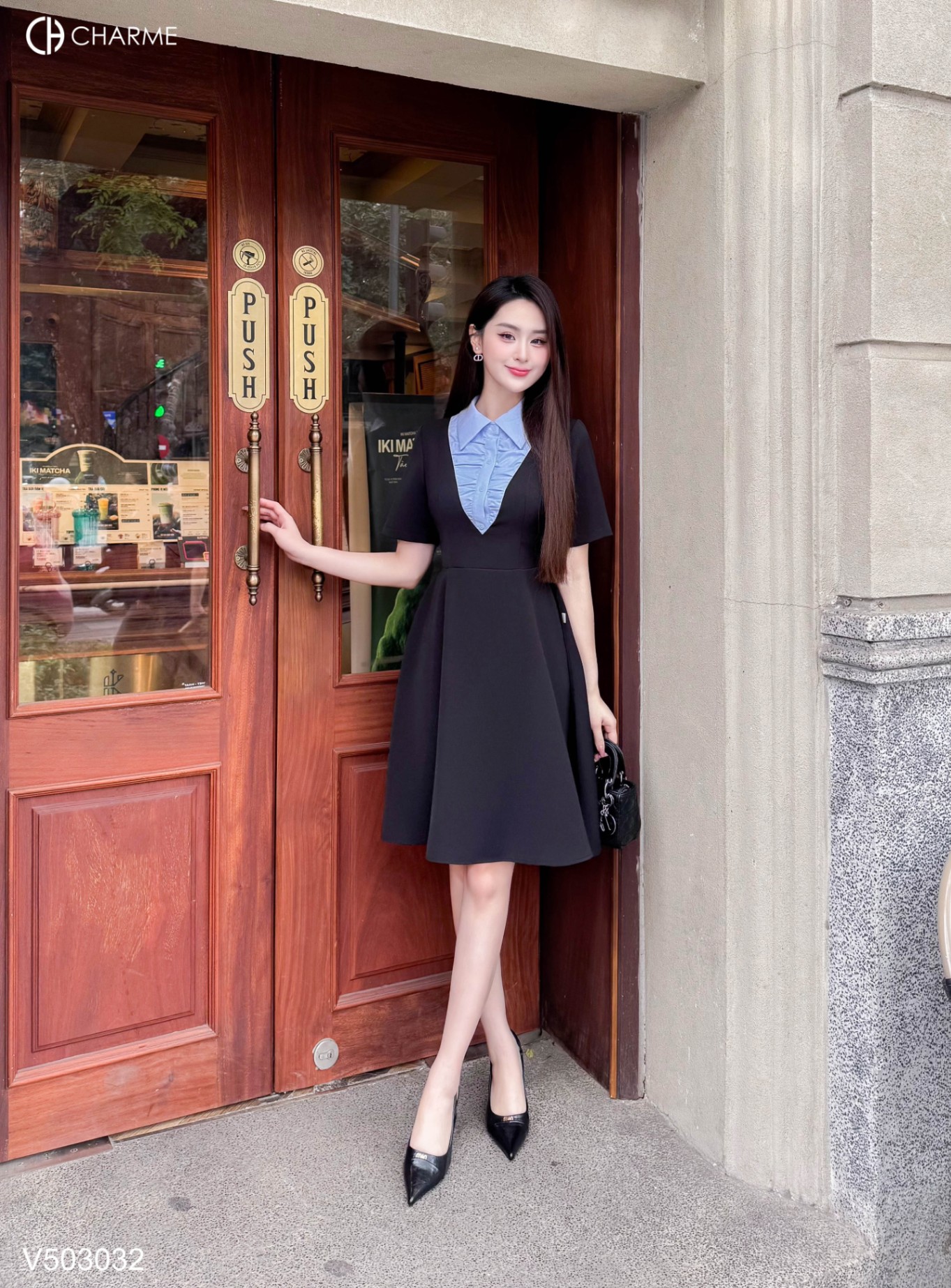 Váy phối cổ sơ mi bèo ngực