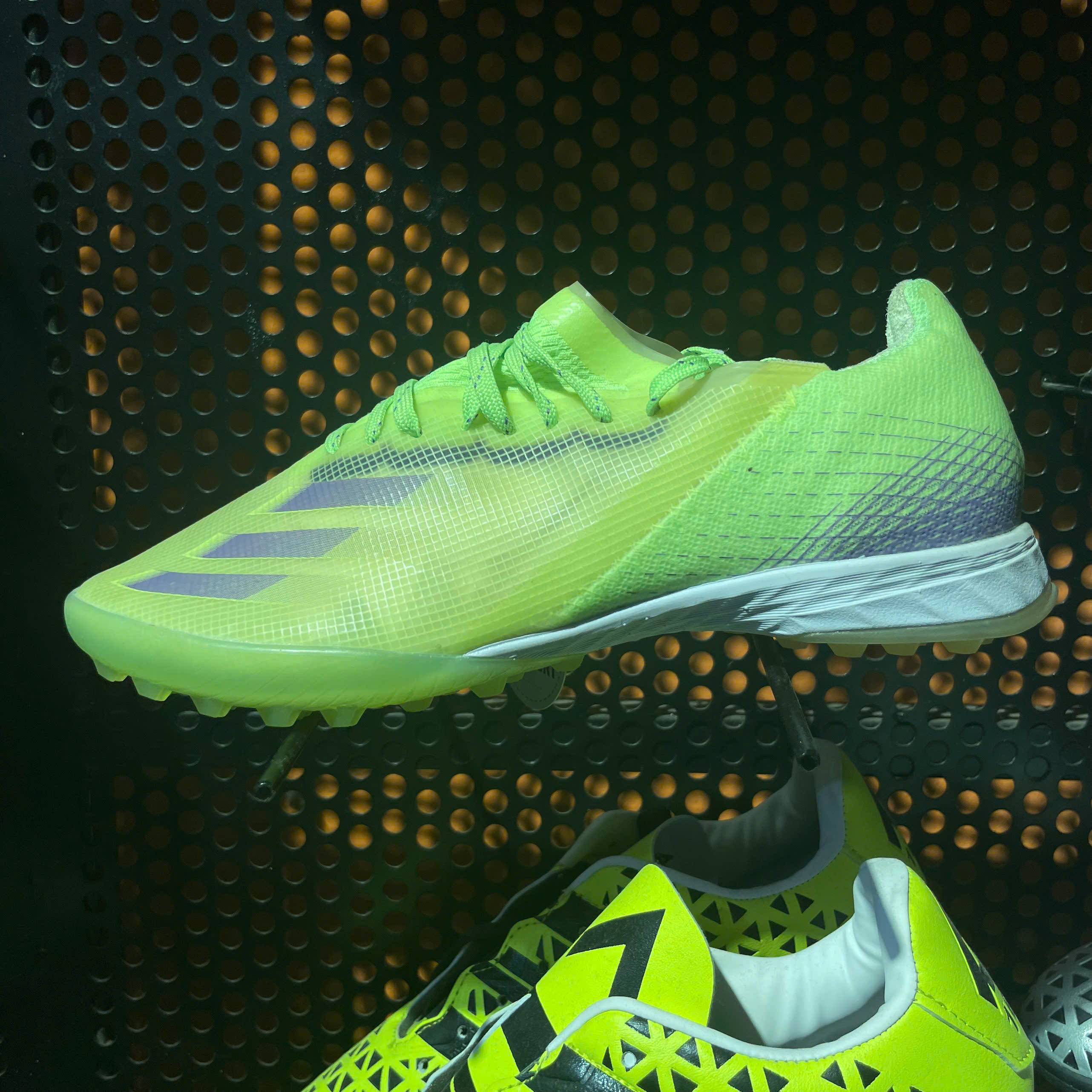 Giày X ghosted xanh chuối_thumbnail_0