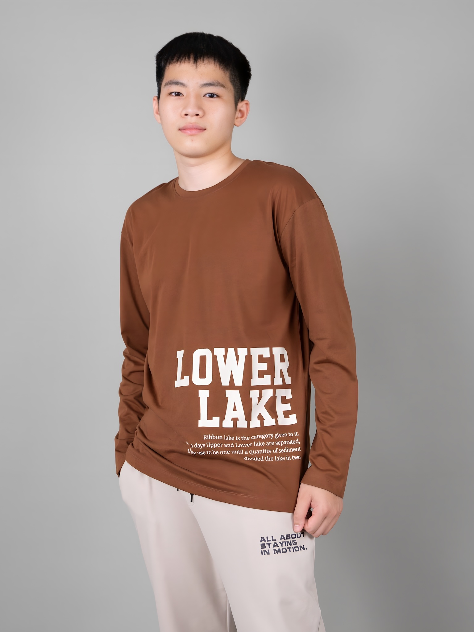 Áo phông dài tay màu socola in chữ - Blue Seven