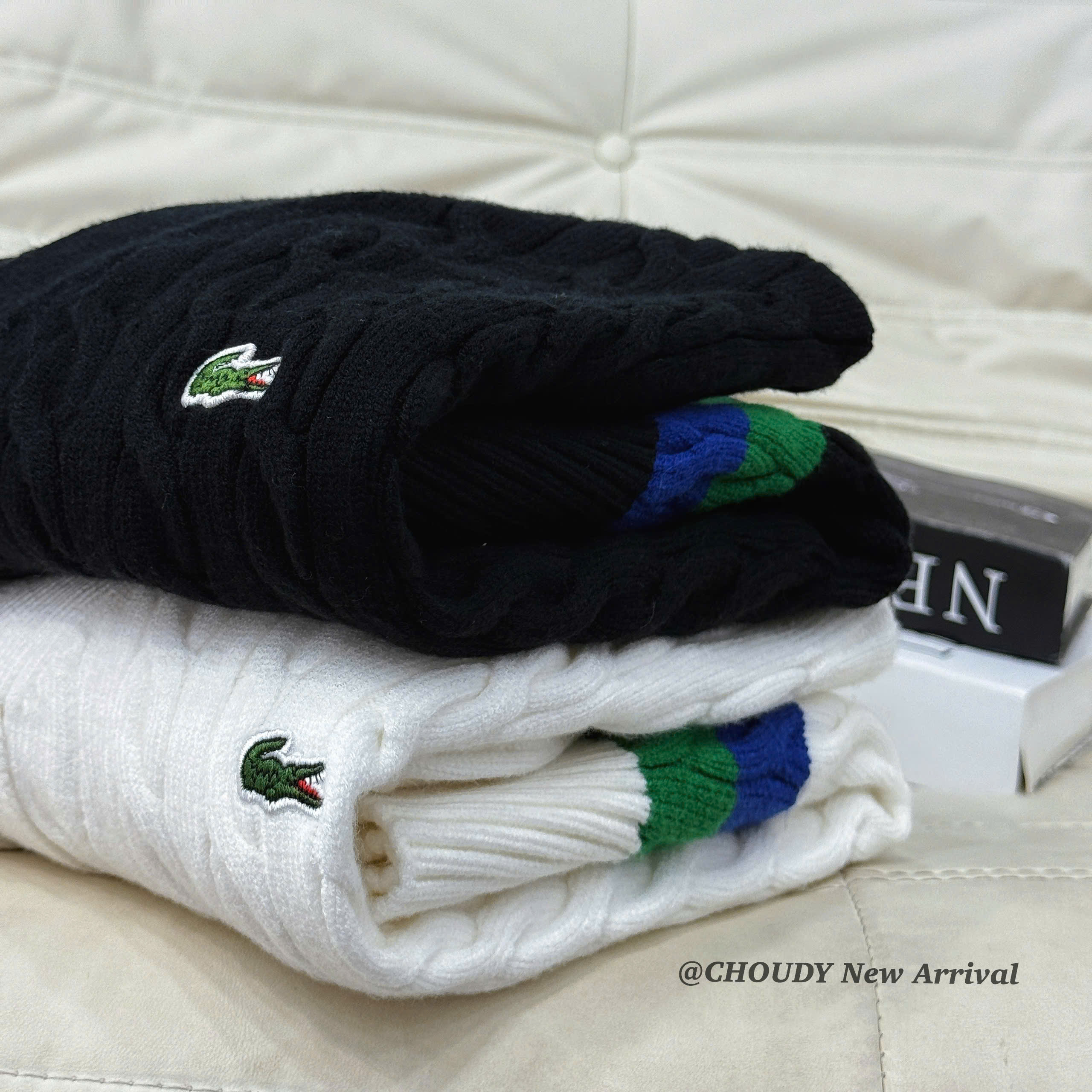 U717 ÁO DỆT KIM 2 MÀU_thumbnail_6