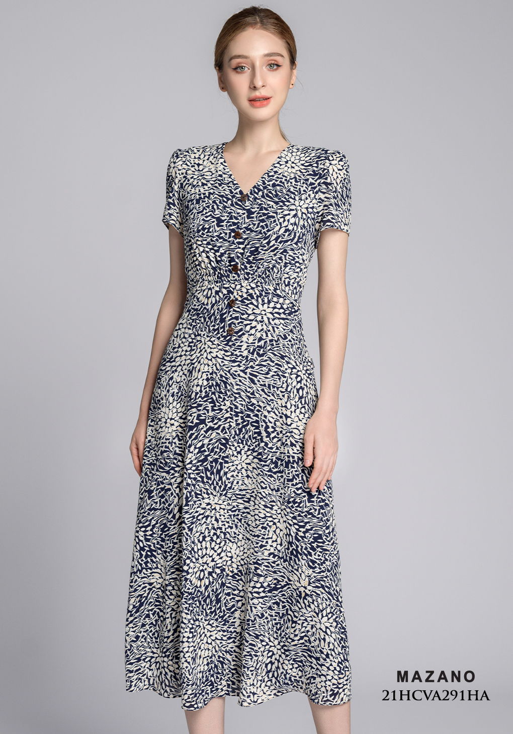 Váy xòe họa tiết cổ tim phối khuy_thumbnail_5