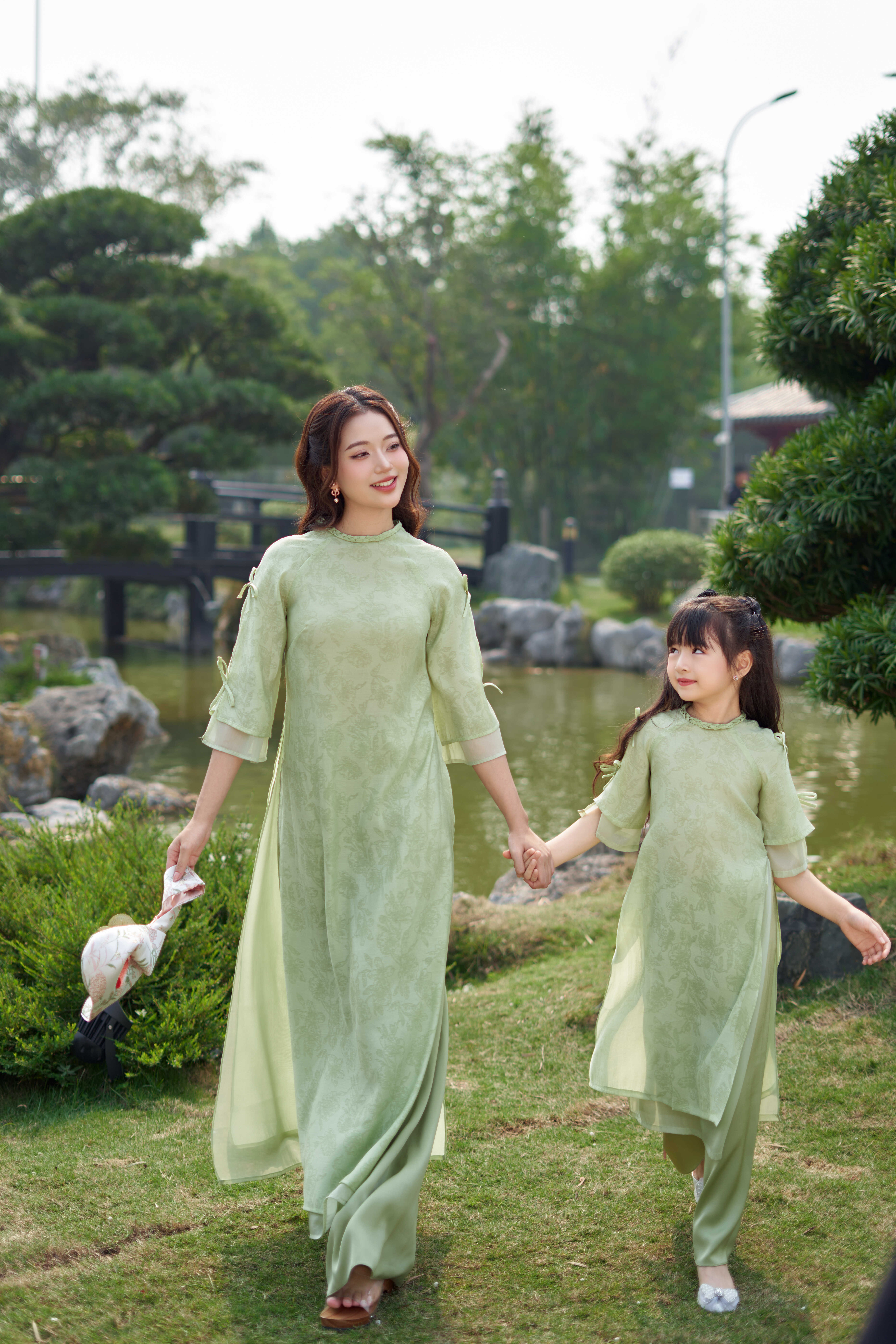 SET Áo Dài Mai Khuê 7-8_thumbnail_5