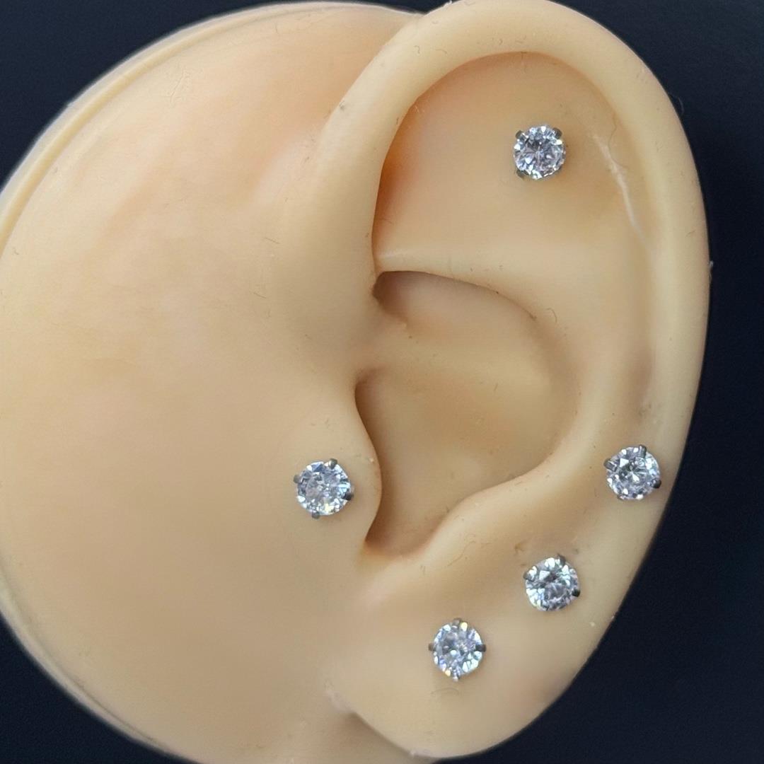 kim cương 4 thép y tế chốt bướm_thumbnail_1