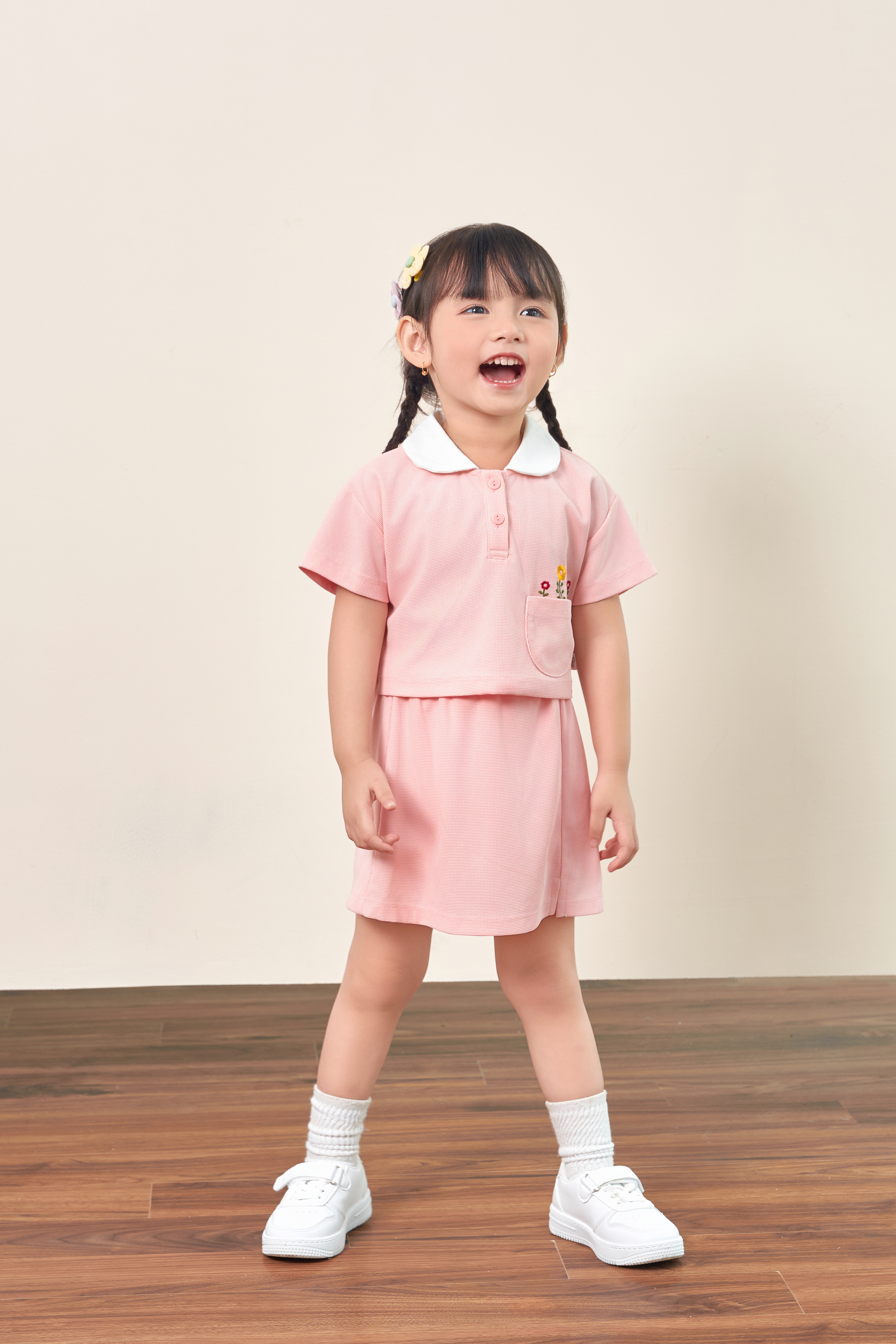 Set bé gái crotop phối cổ kèm chân váy xẻ