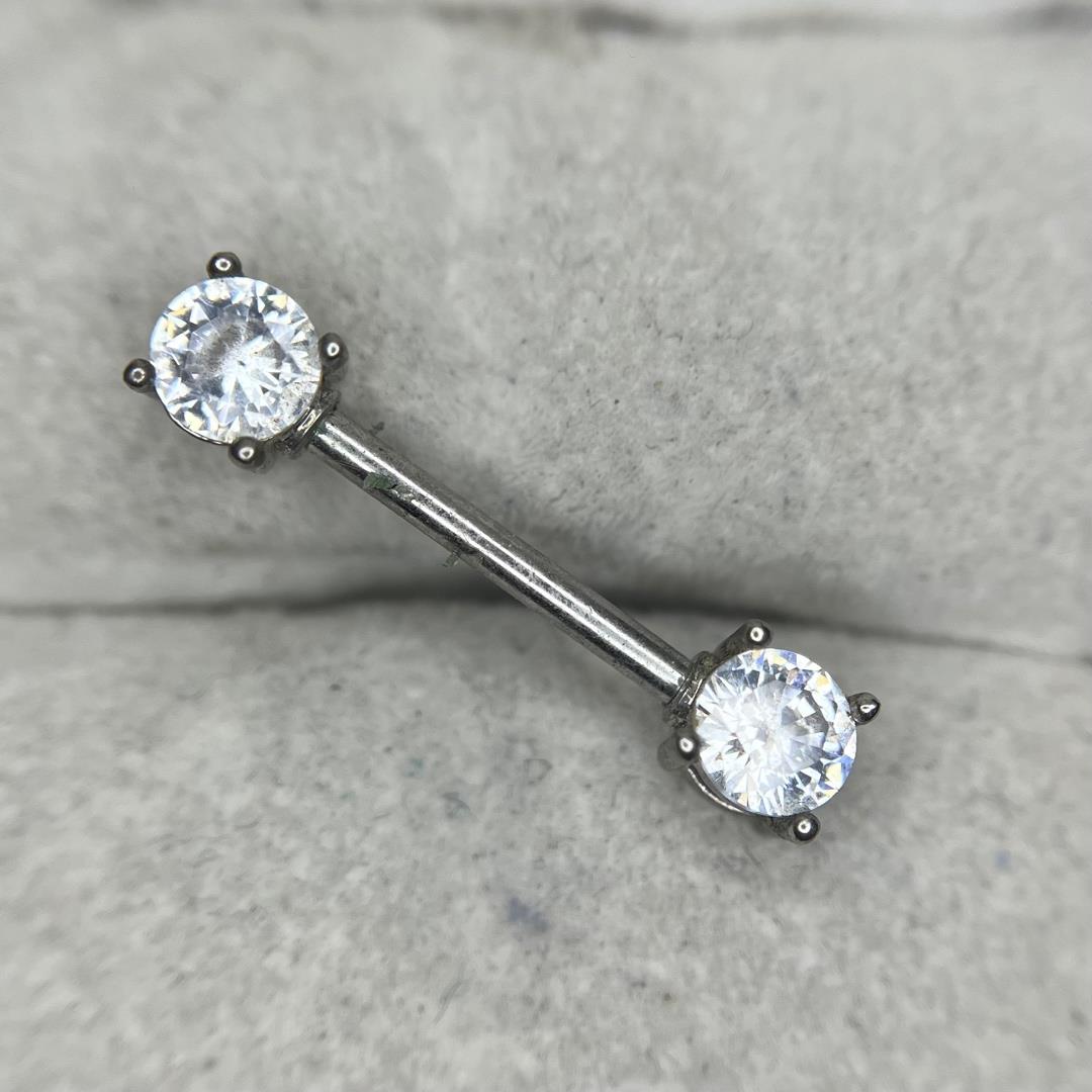 khuyên ti hai đầu kim cương trắng chấu 