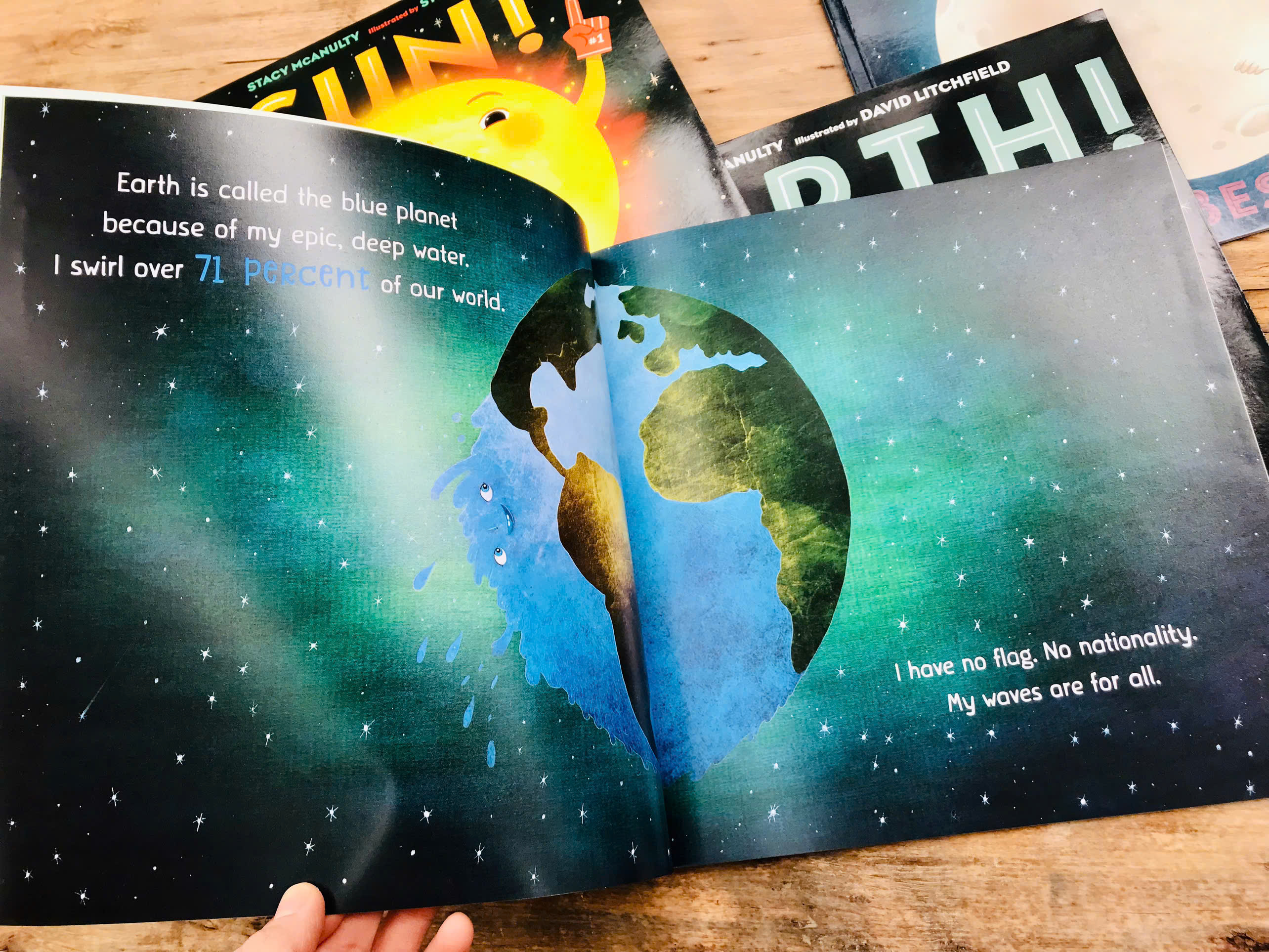 [Sách Nhập Khẩu] Our Universe – Trọn Bộ 4 Cuốn ( Kèm File Nghe và Audio )_thumbnail_5