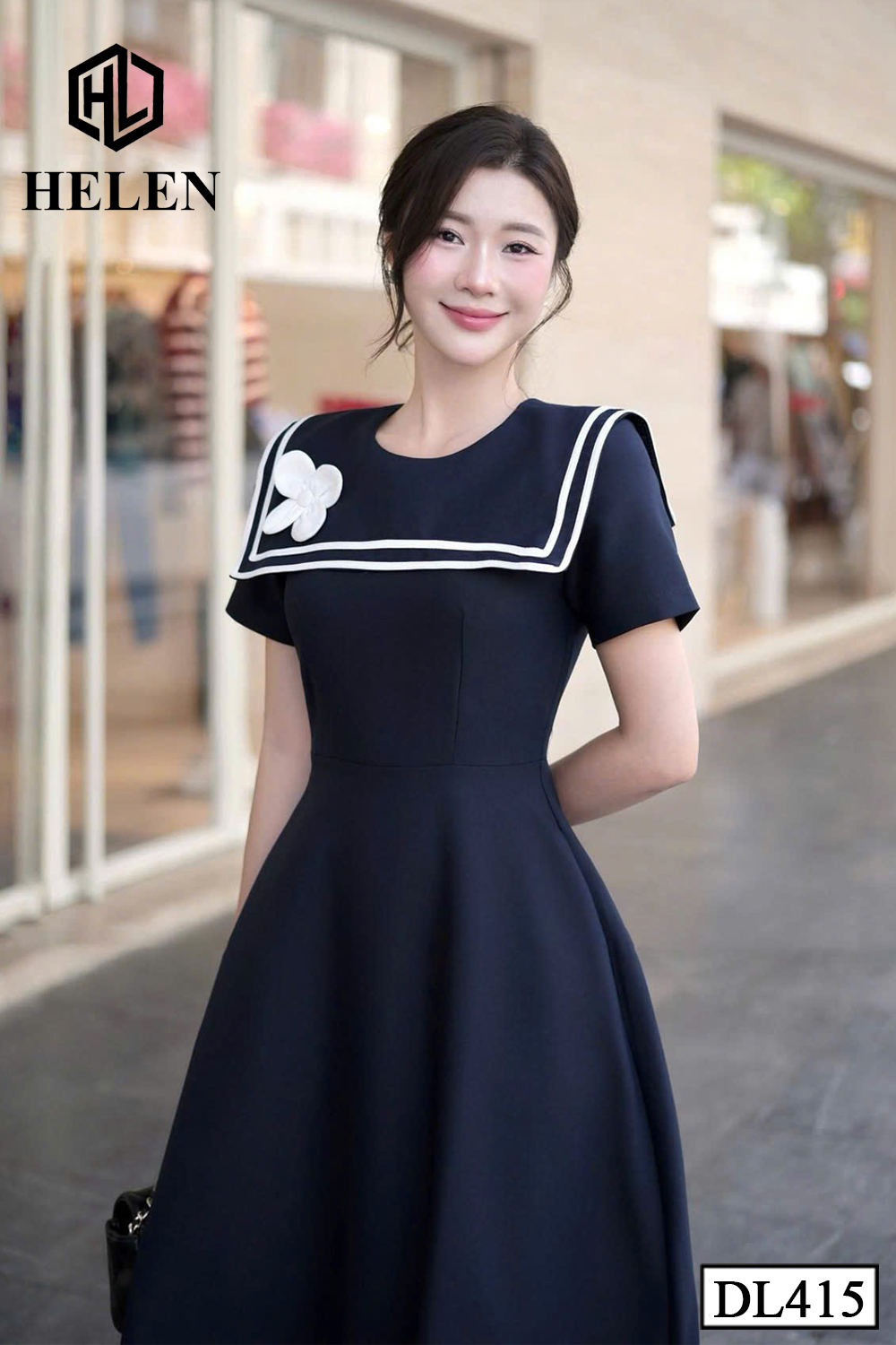 Đầm xòe xanh cổ vuông đính hoa DL415