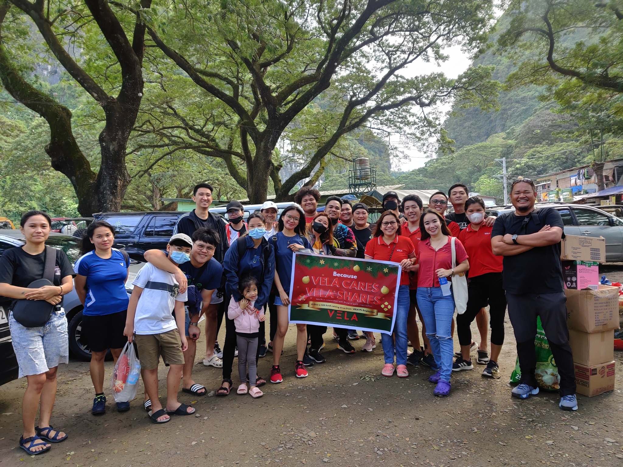Christmas Sharing at Wawa Dam, Rizal: A Journey of Kindness from VLG Philippines