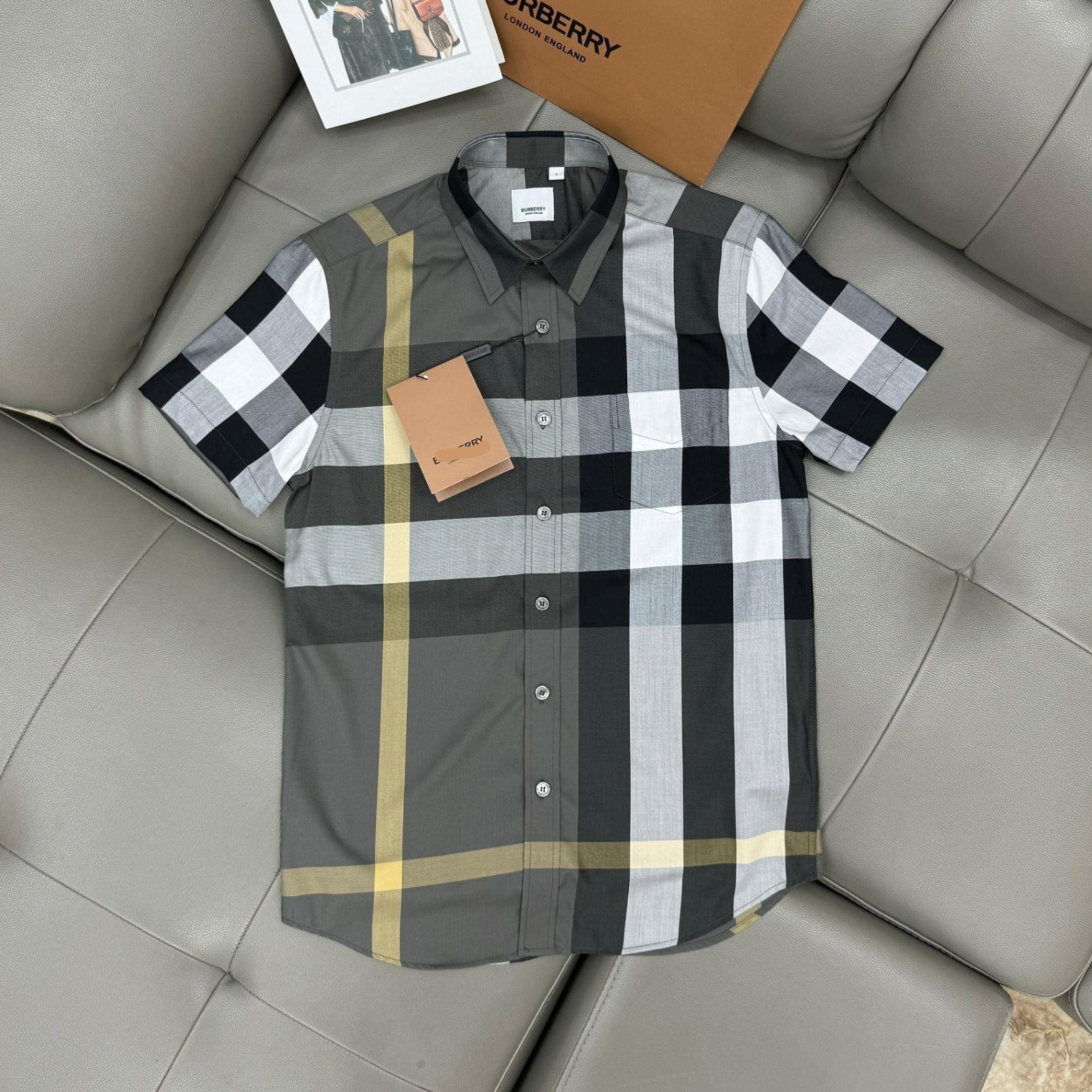 BBR SƠ MI CỘC TAY SỌC VÀNG