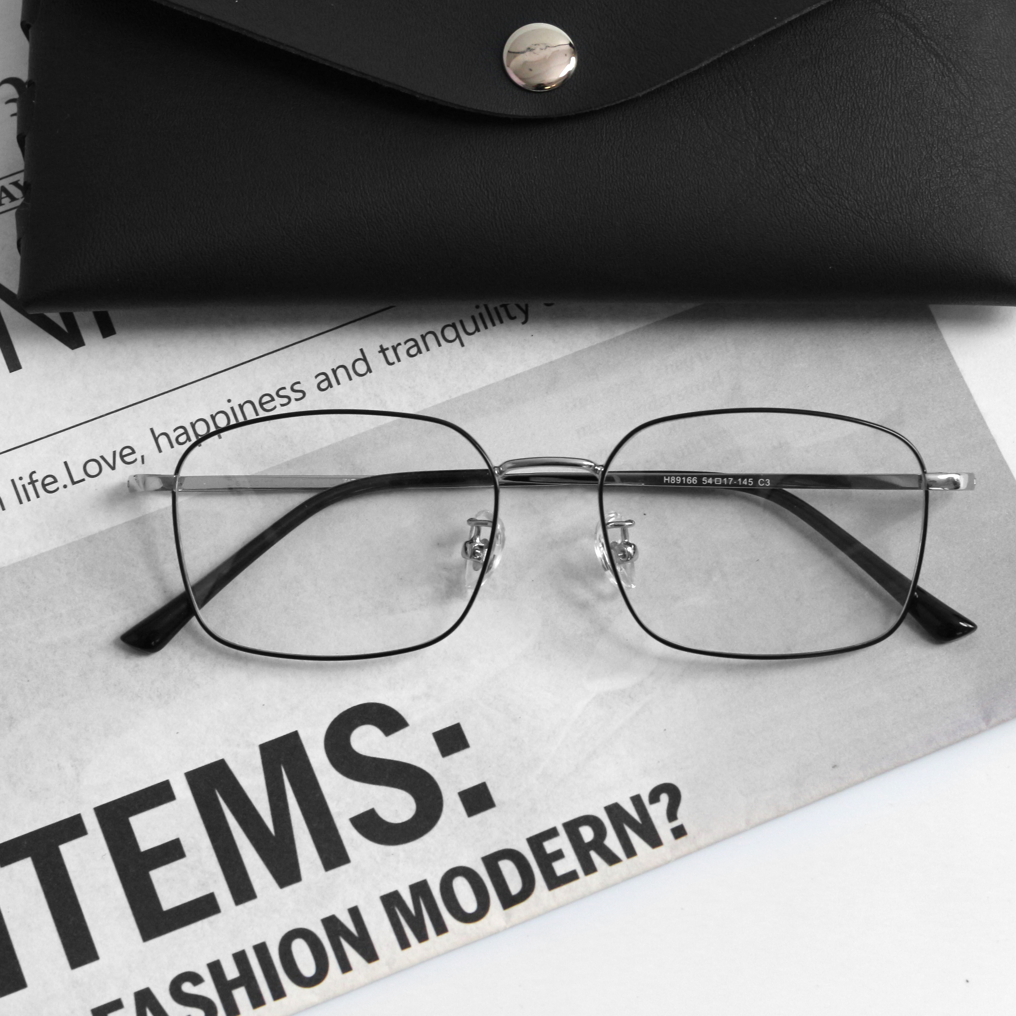 Gọng Kính Titanium Signature Classic Frame Eyewear Model DP60 Titan