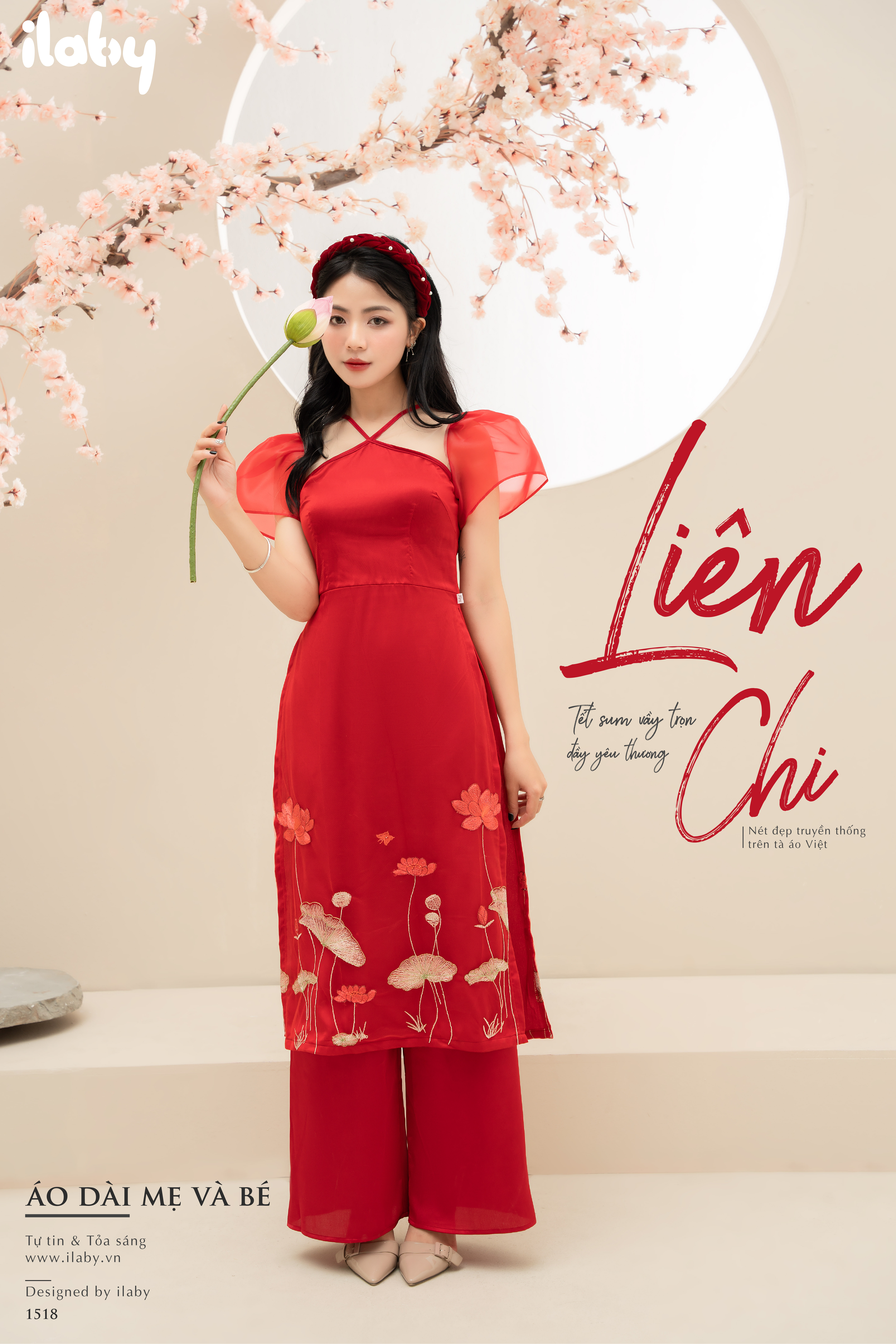 Áo dài hoa sen mẹ kèm quần