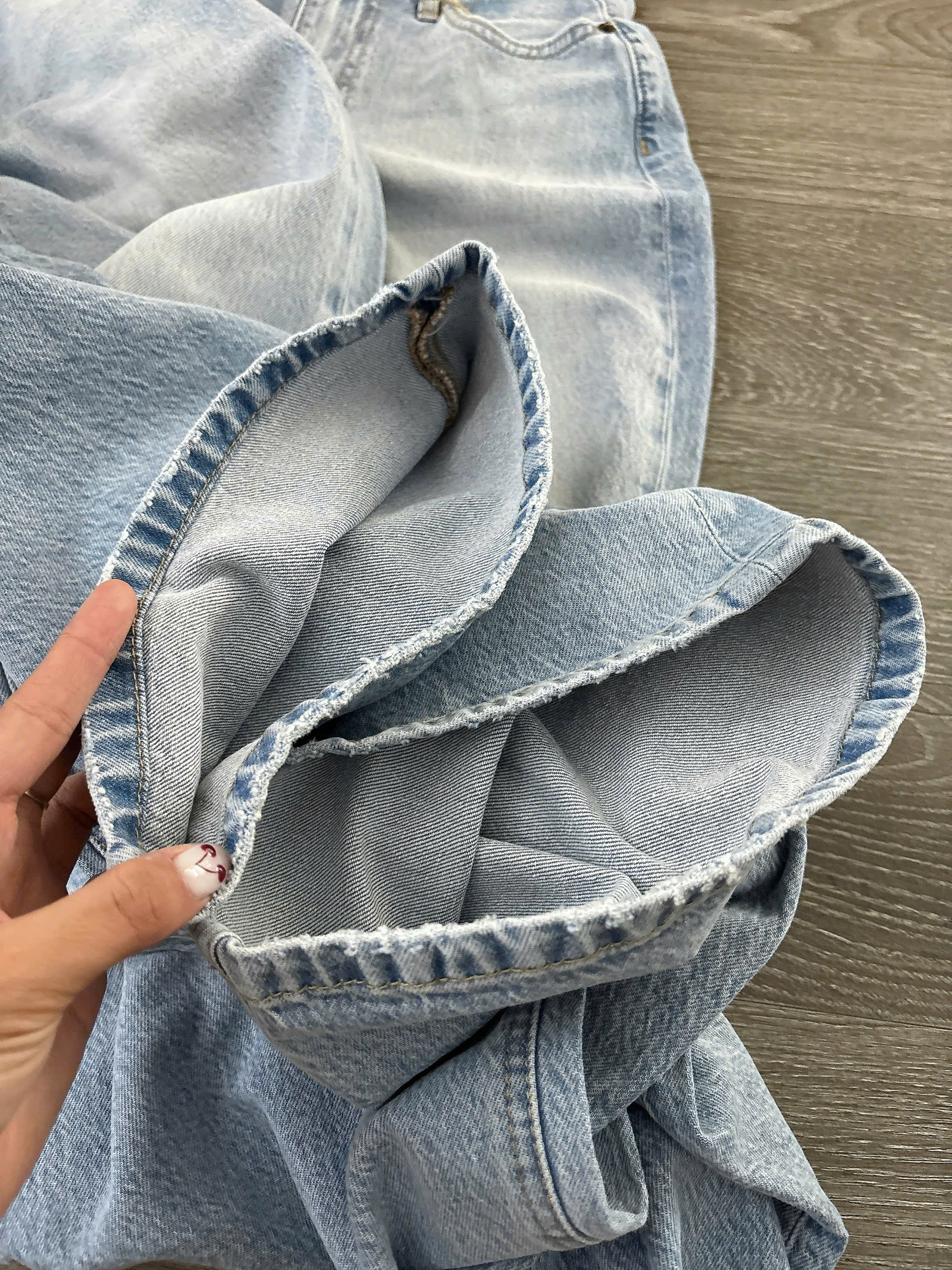 SALE  Q202 QUẦN JEAN SUÔNG NHẠT_thumbnail_3