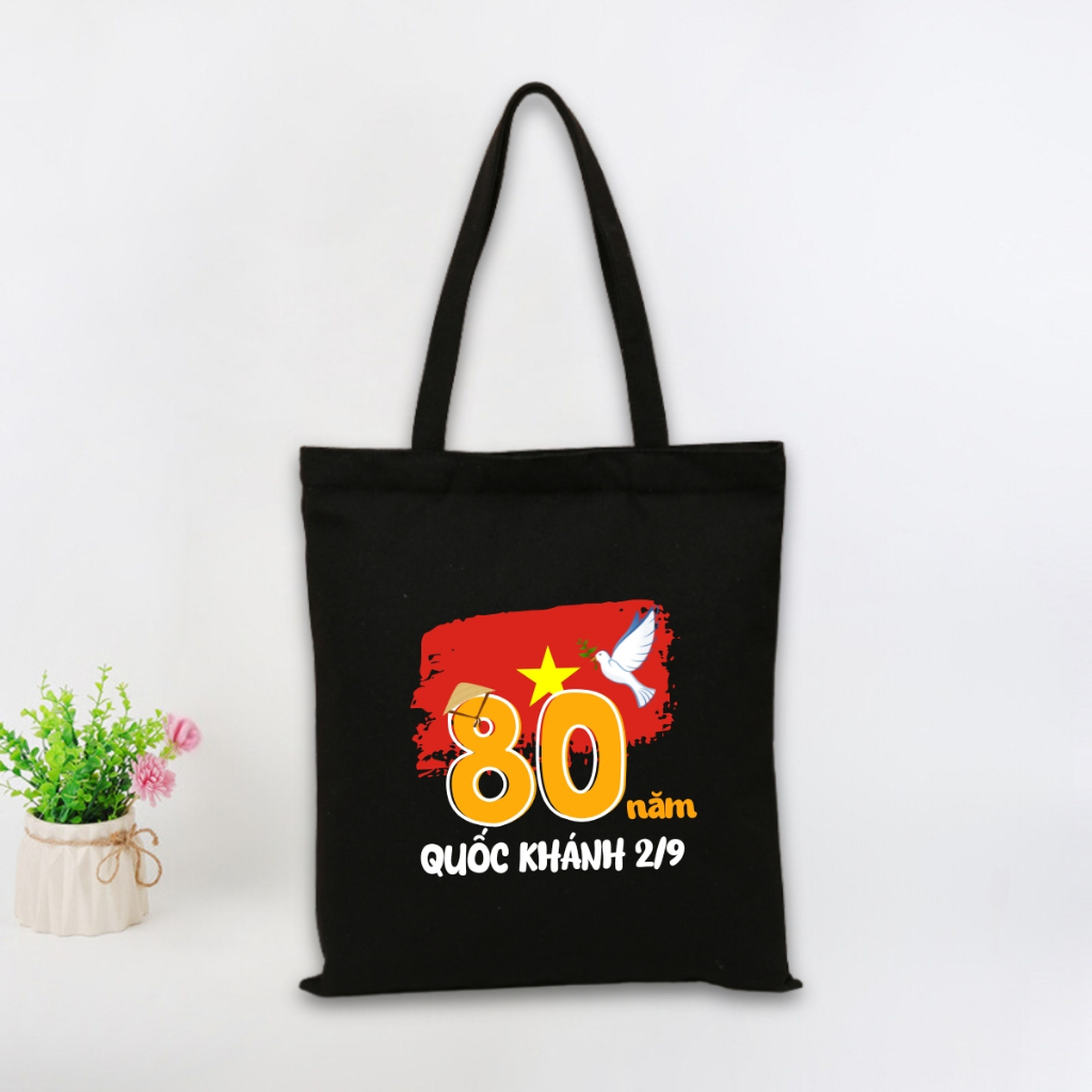 Túi tote vải canvas hình Quốc Khánh Việt Nam có khoá kéo, ngăn phụ - 𝐖𝐞 𝐓𝐞𝐞 TOTE05_thumbnail_1