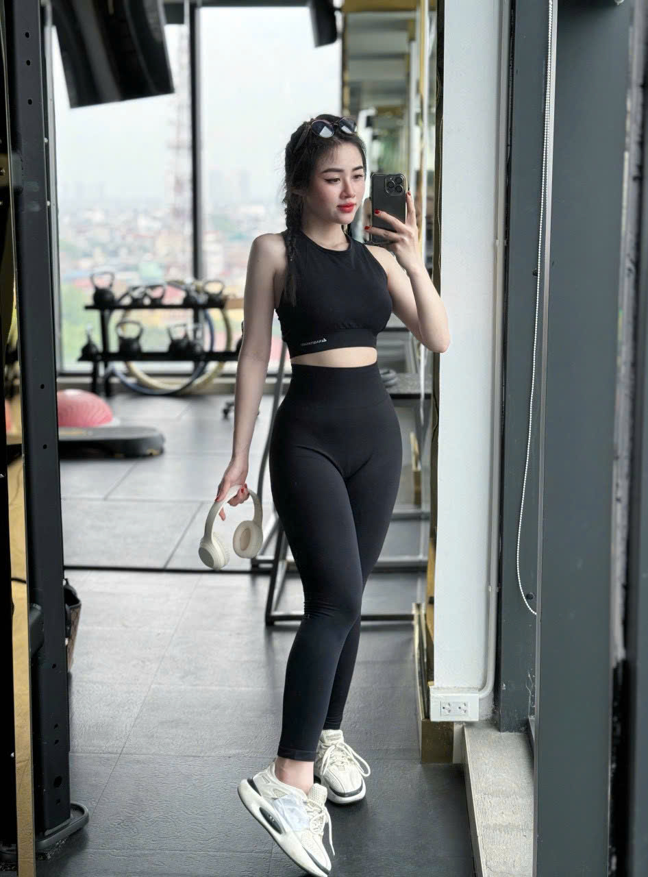 Set Dài Thể Thao Ba Lỗ Naqi