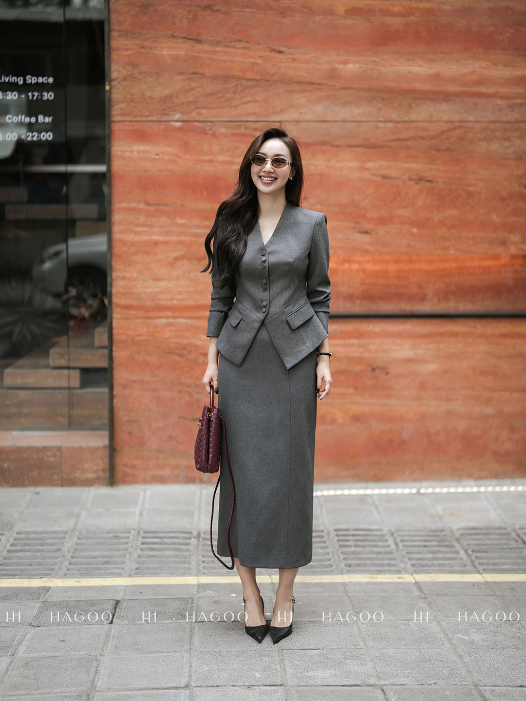 Chân váy suông bổ diễu HAGOO