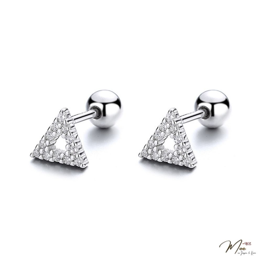 K226 - Khuyên tai tam giác rỗng unisex