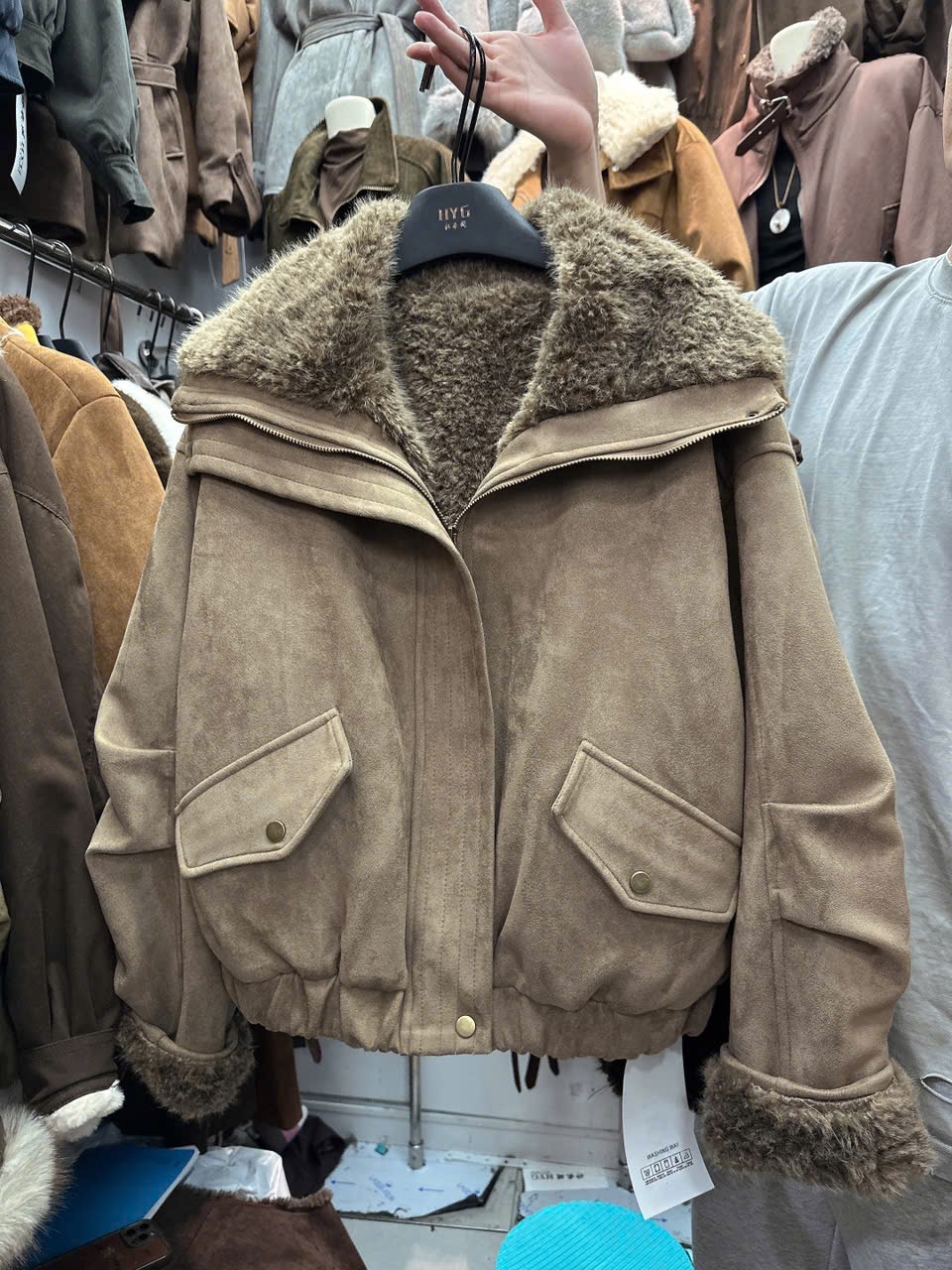 Áo khoác da lộn trần lông - K57